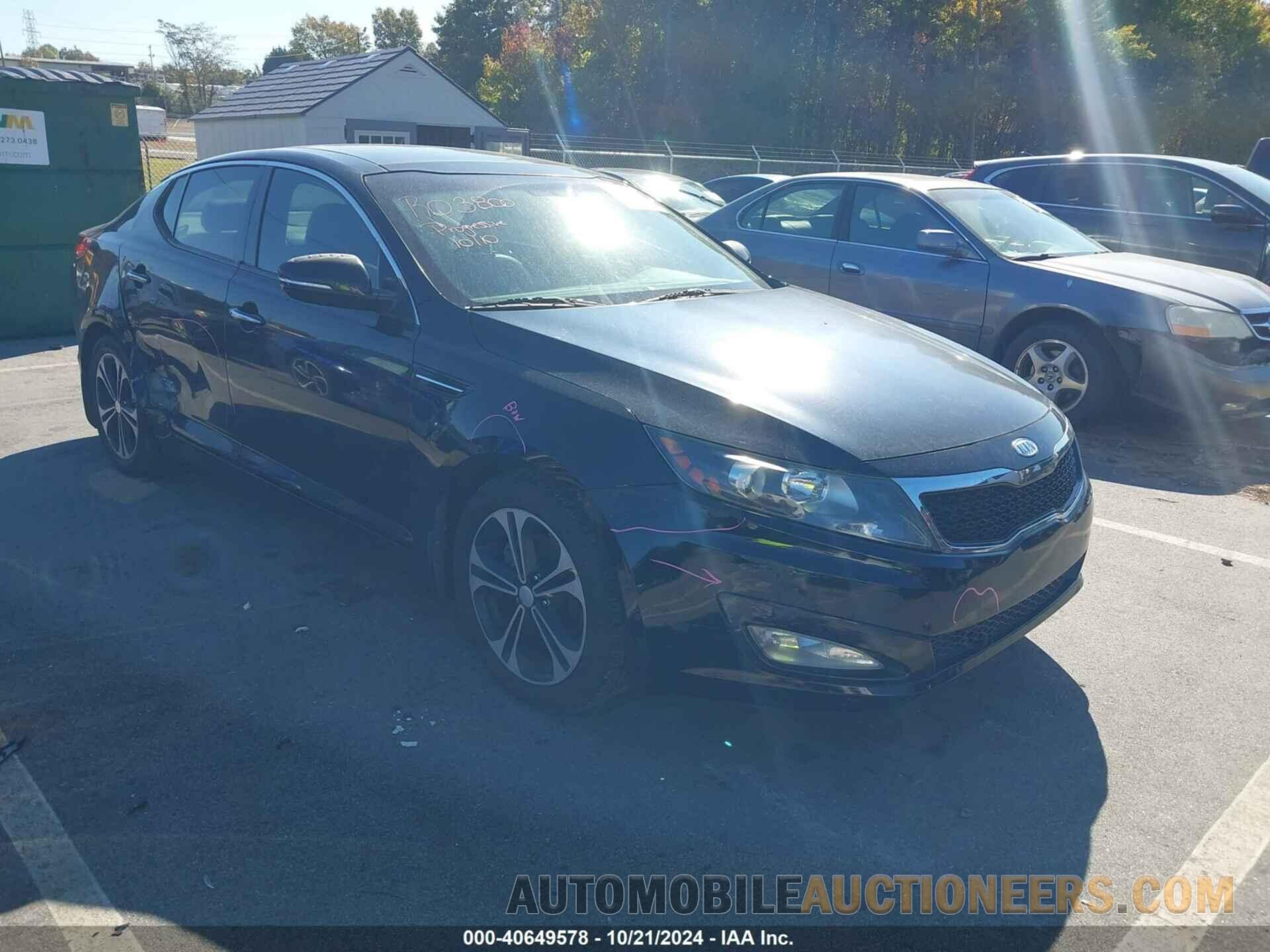 KNAGN4A75B5112105 KIA OPTIMA 2011