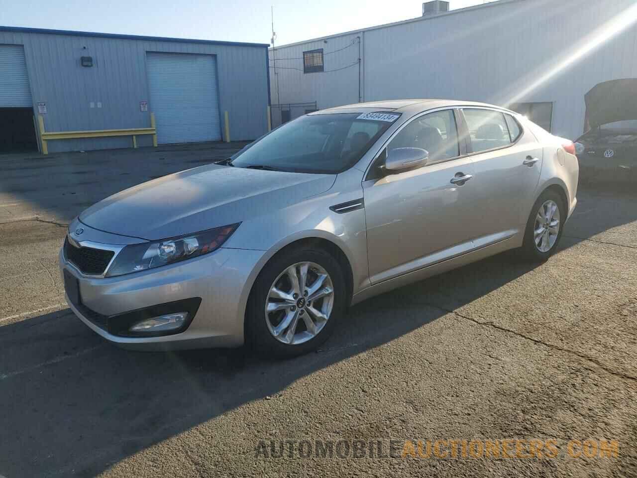 KNAGN4A79B5172775 KIA OPTIMA 2011