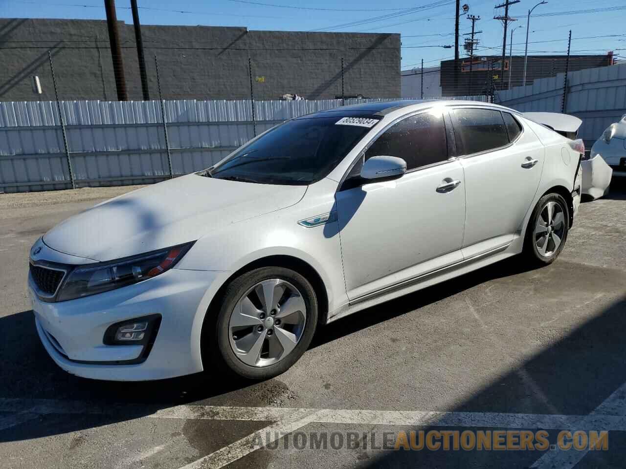 KNAGN4AD2G5098385 KIA OPTIMA 2016