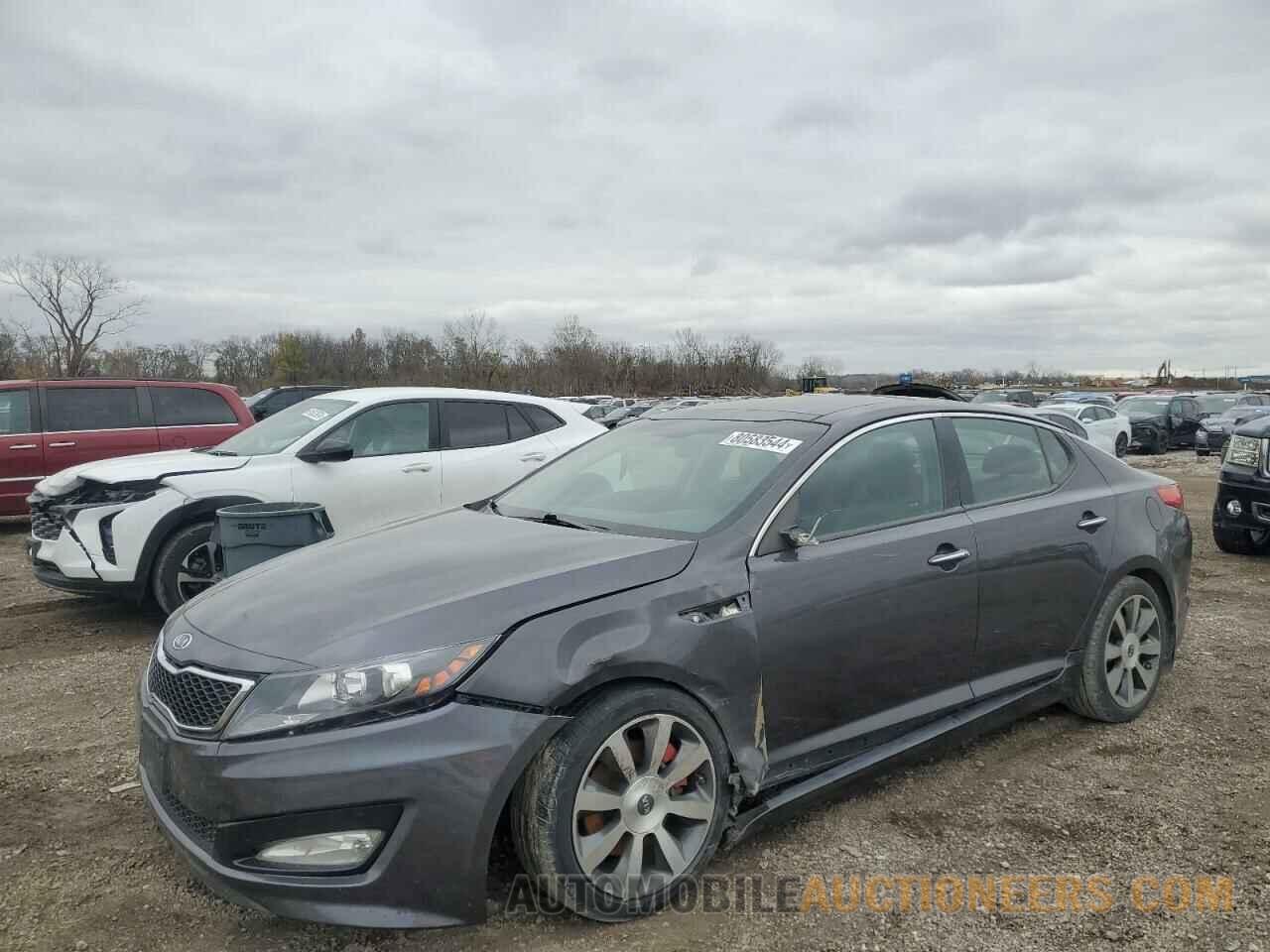 KNAGR4A68B5112773 KIA OPTIMA 2011