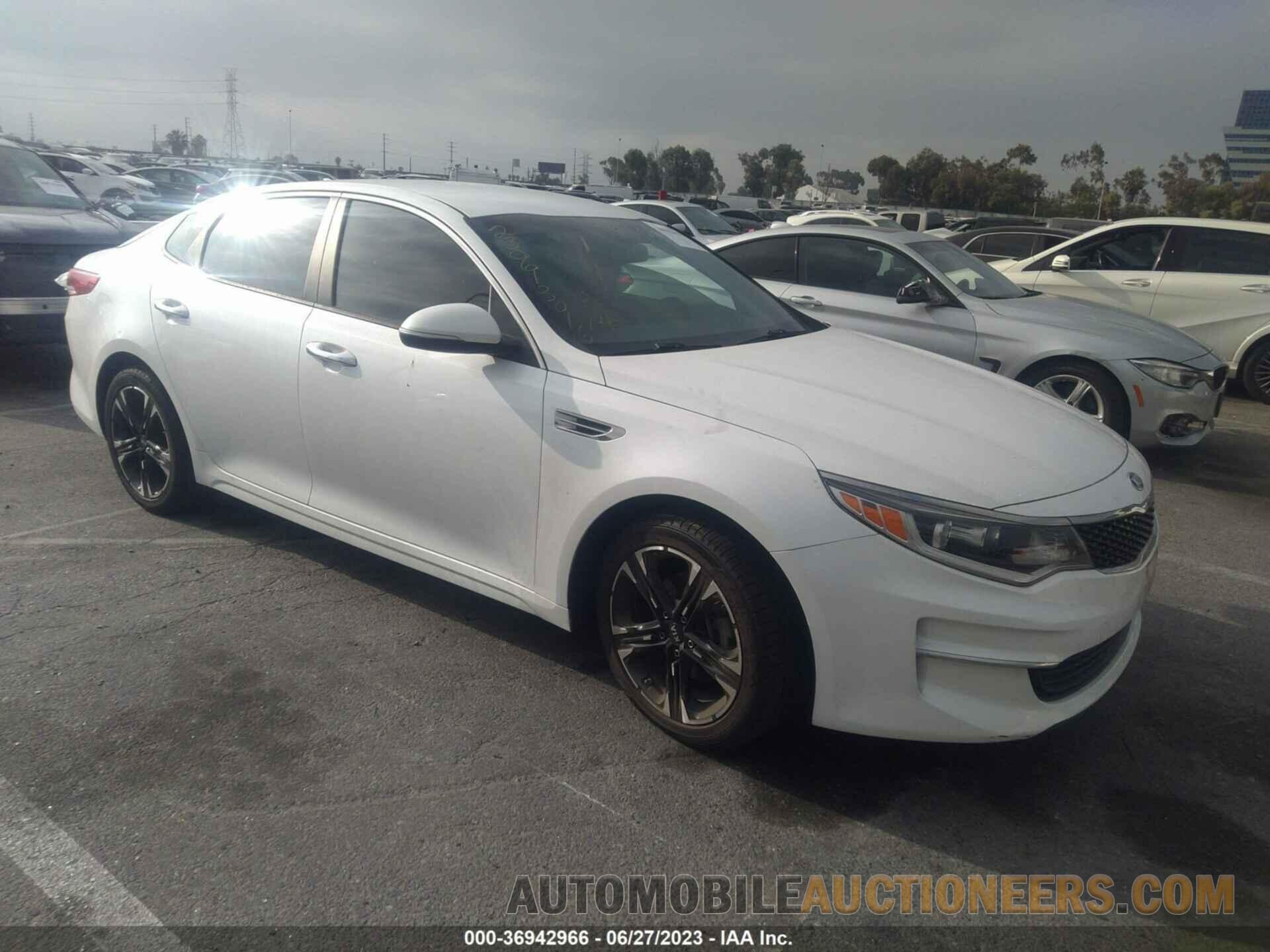 KNAGT4L30J5205855 KIA OPTIMA 2018