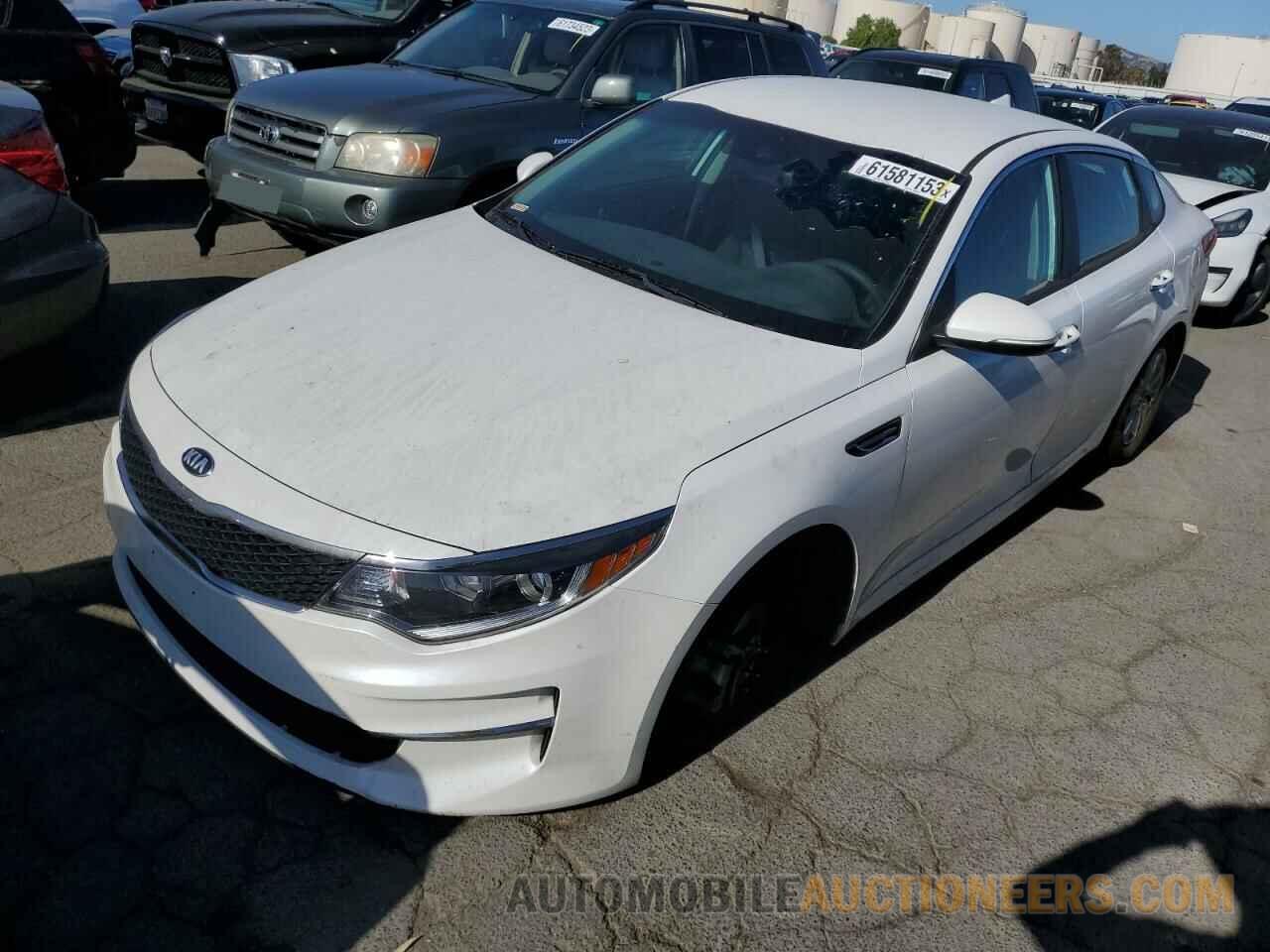 KNAGT4L31J5216332 KIA OPTIMA 2018