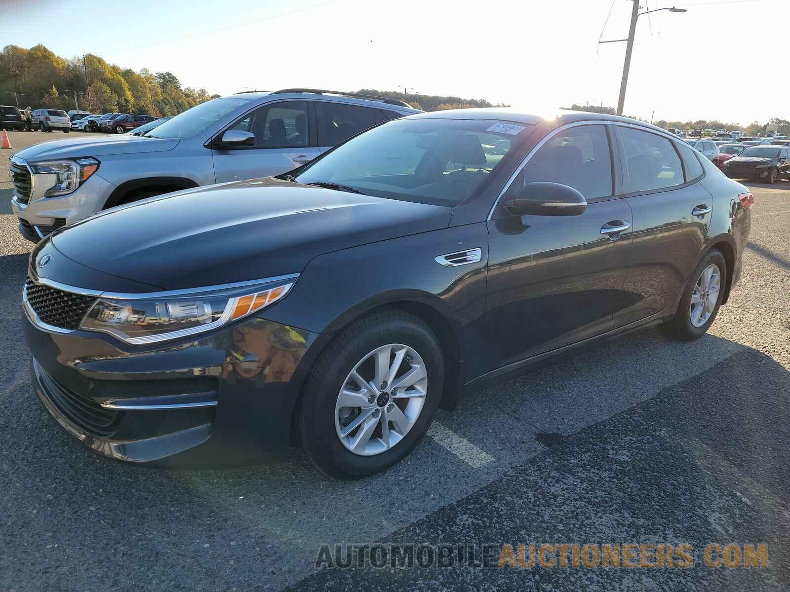 KNAGT4L32G5072637 Kia Optima 2016