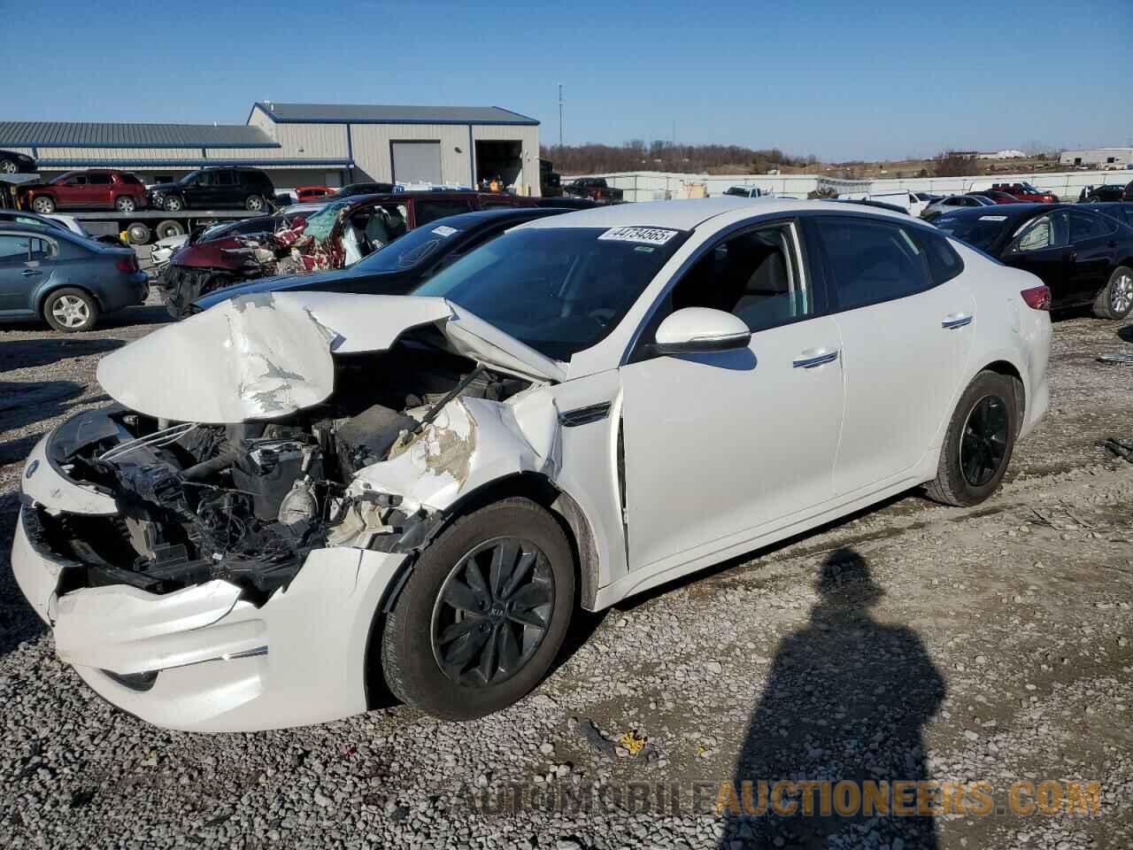 KNAGT4L32J5218283 KIA OPTIMA 2018