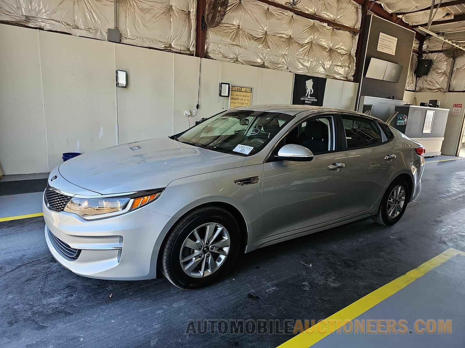 KNAGT4L35H5141936 Kia Optima 2017