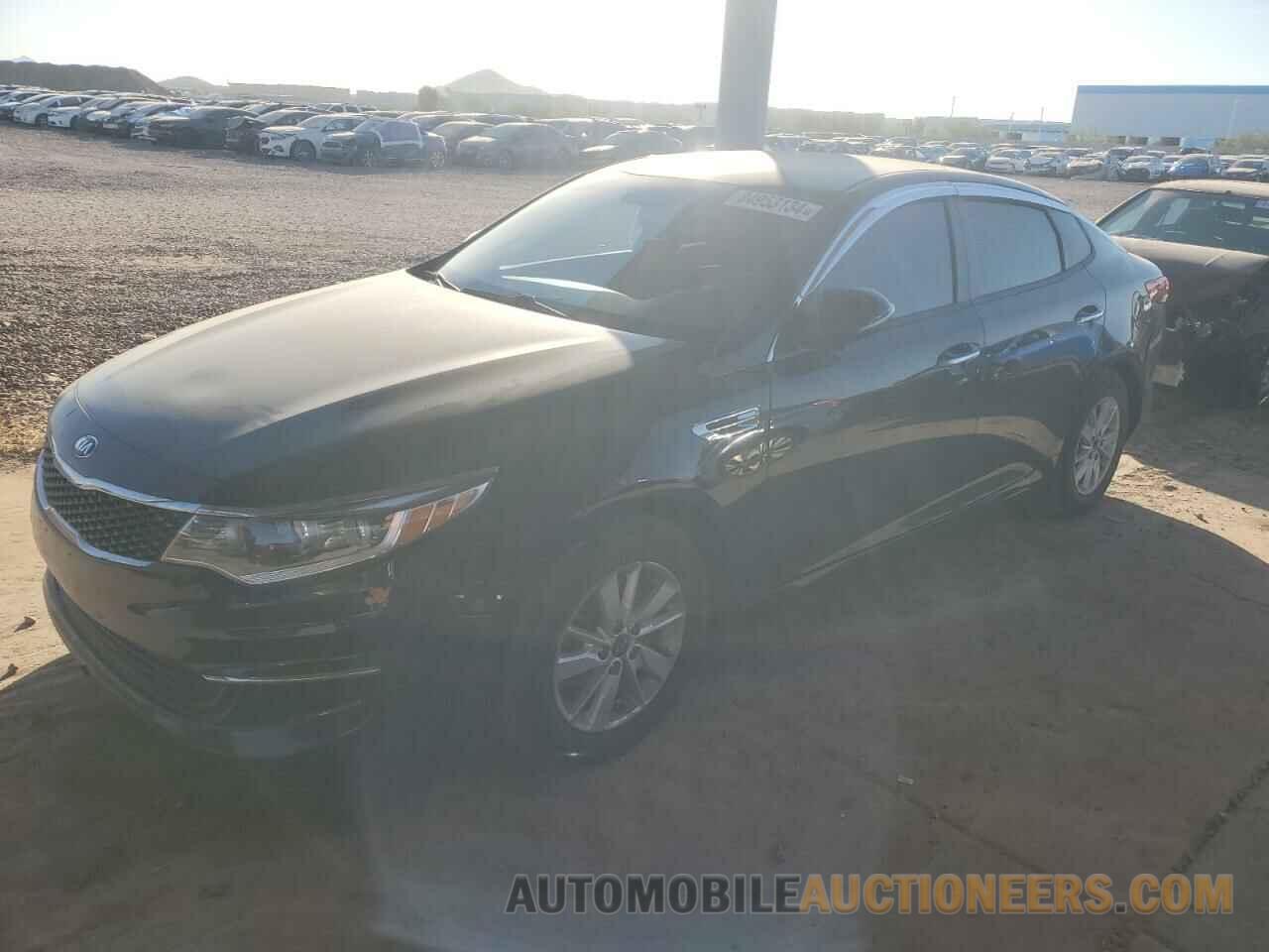 KNAGT4L35H5158980 KIA OPTIMA 2017