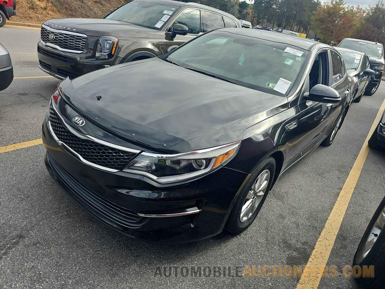 KNAGT4L36H5154288 Kia Optima 2017