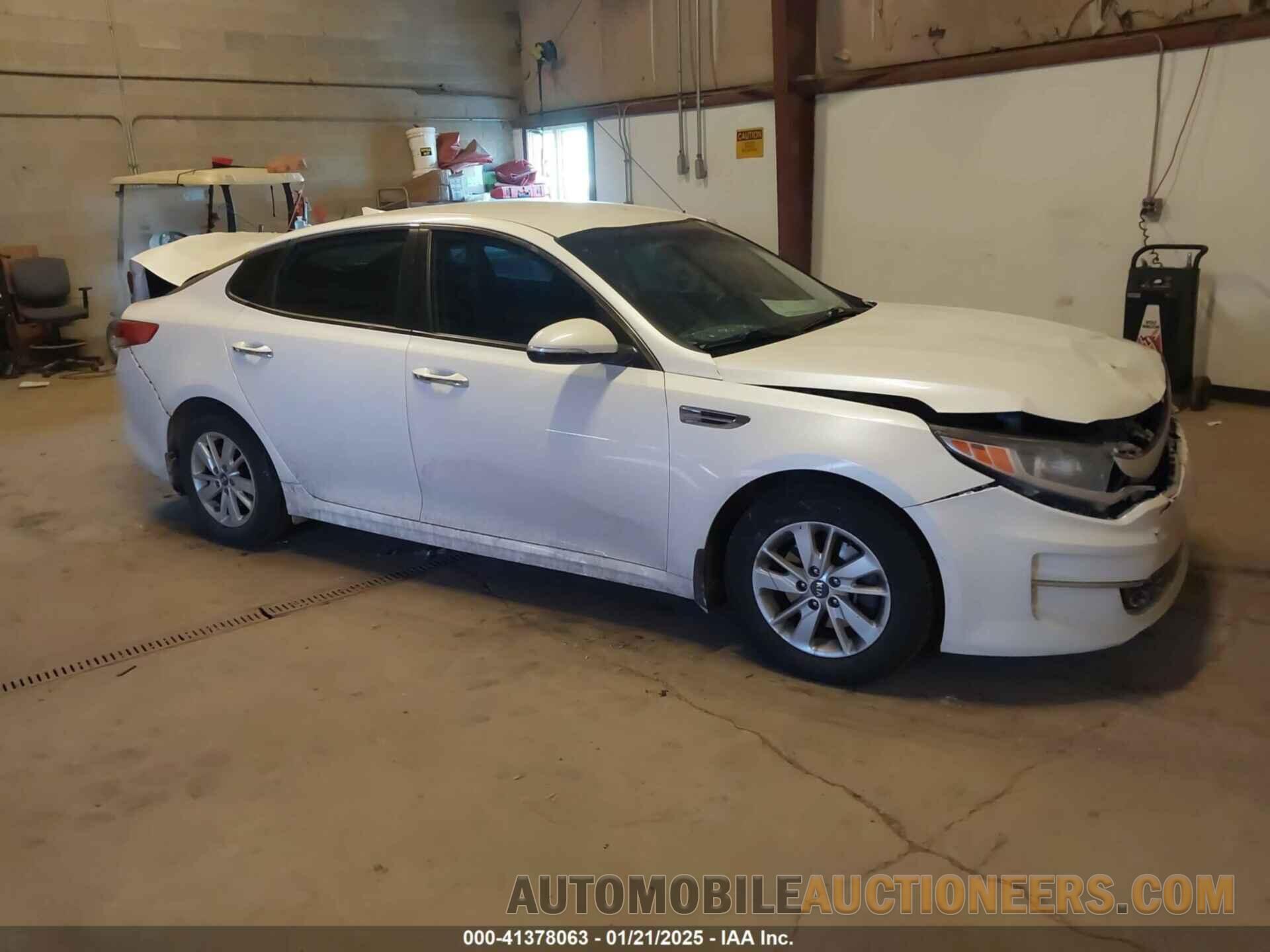 KNAGT4L36H5164688 KIA OPTIMA 2017