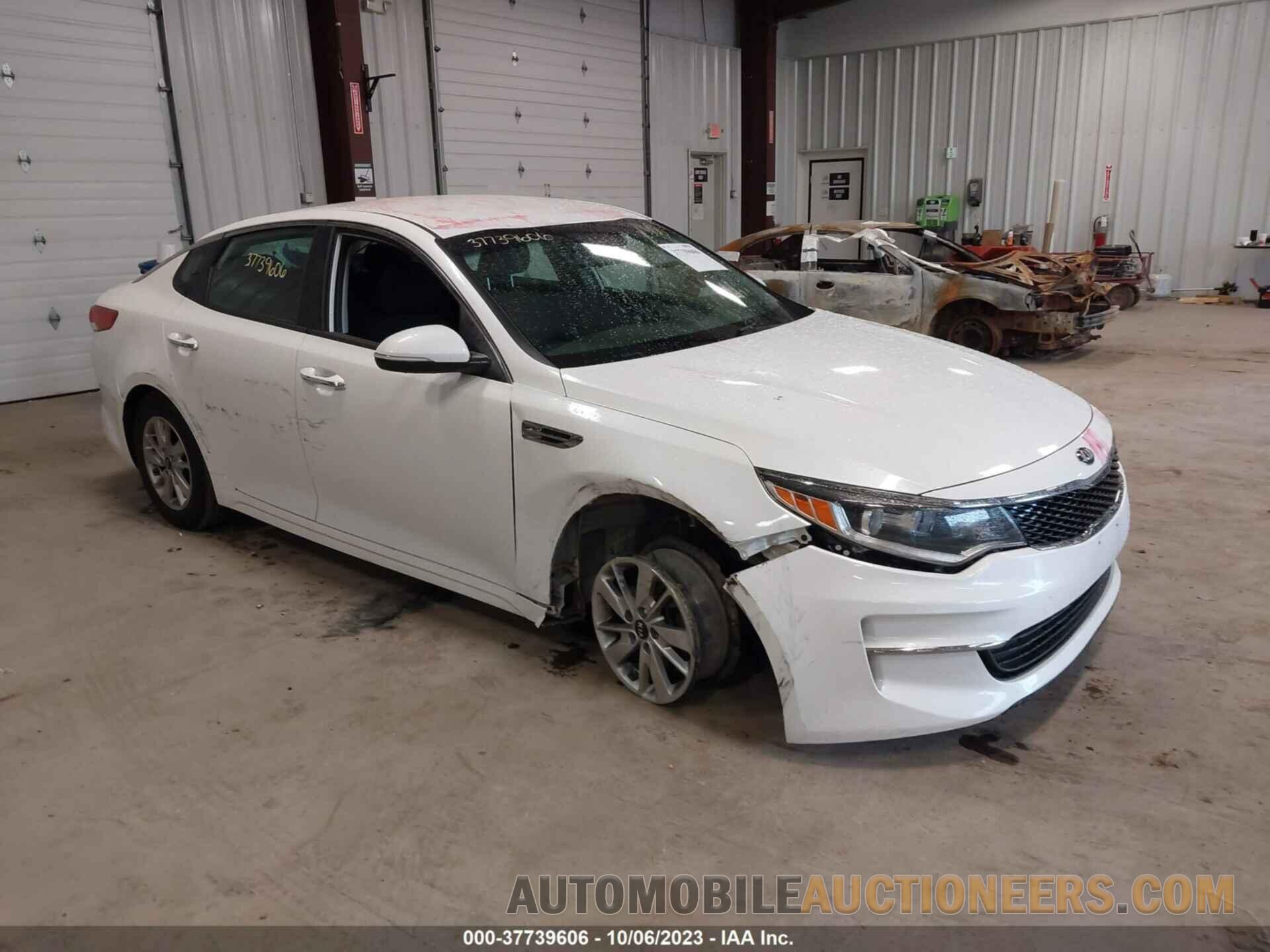 KNAGT4L37J5216383 KIA OPTIMA 2018