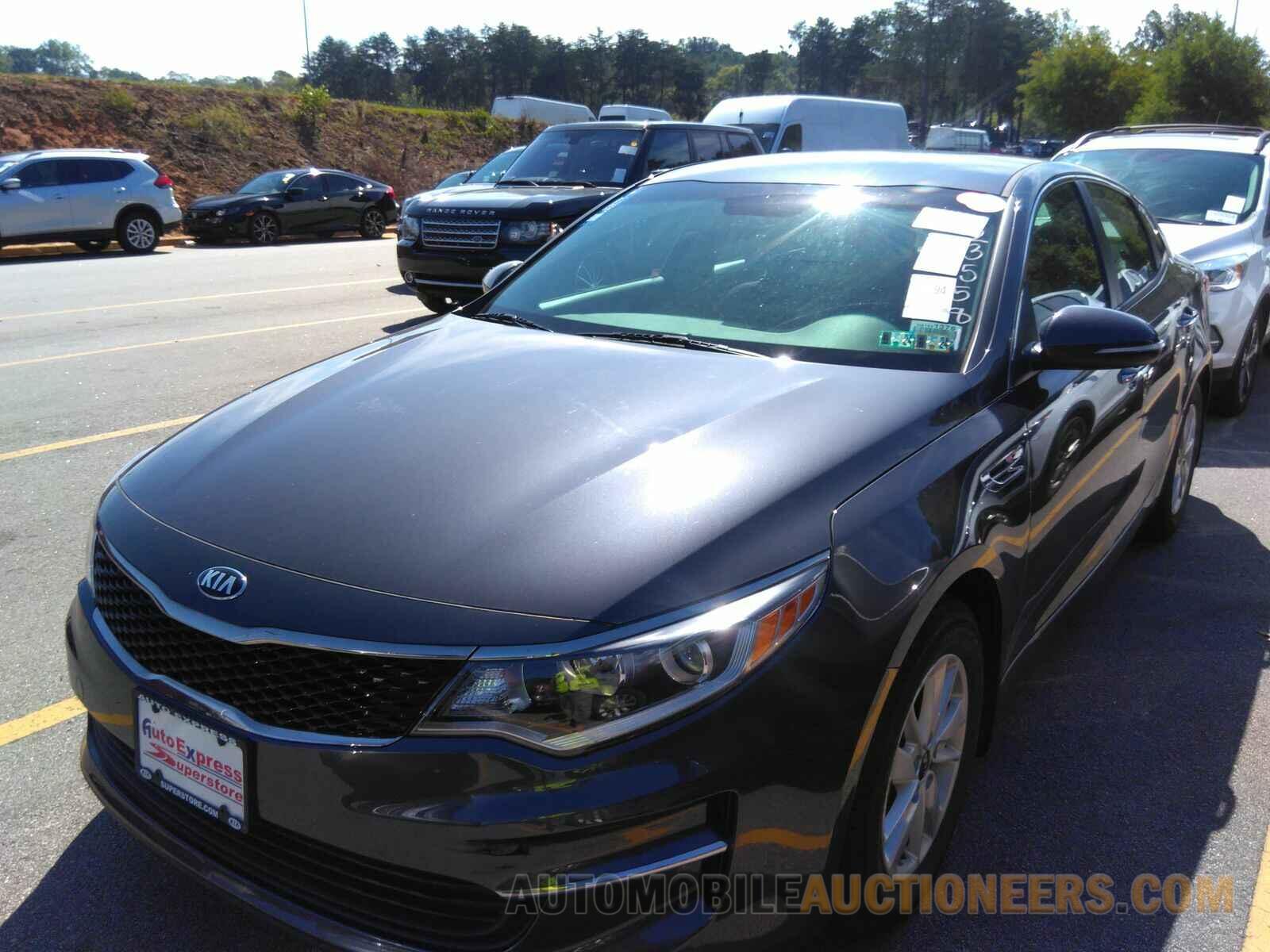 KNAGT4L37J5235581 Kia Optima 2018