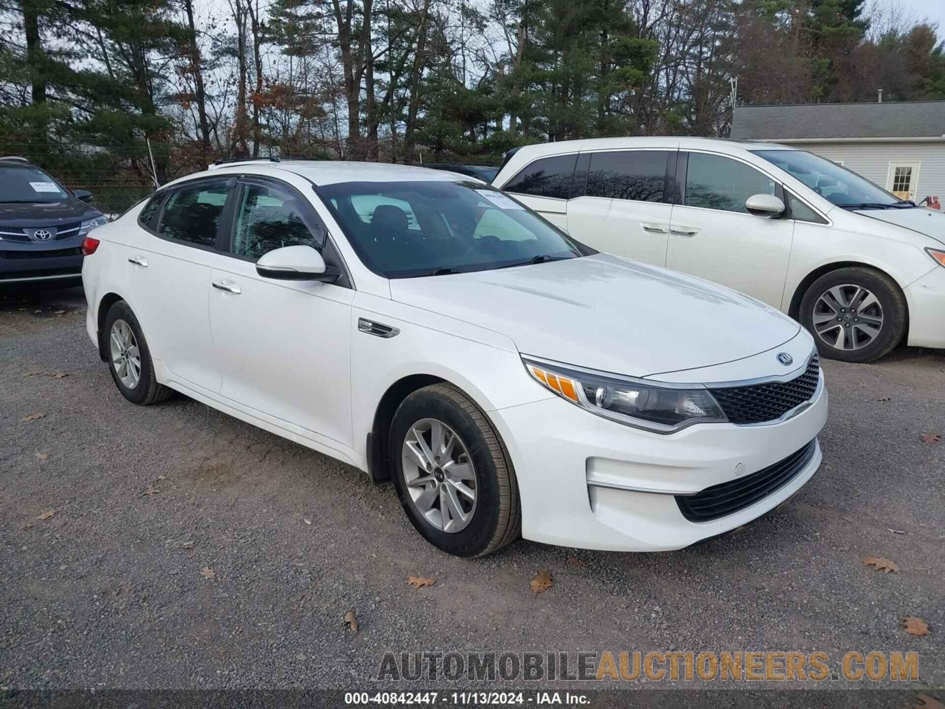 KNAGT4L38J5235671 KIA OPTIMA 2018