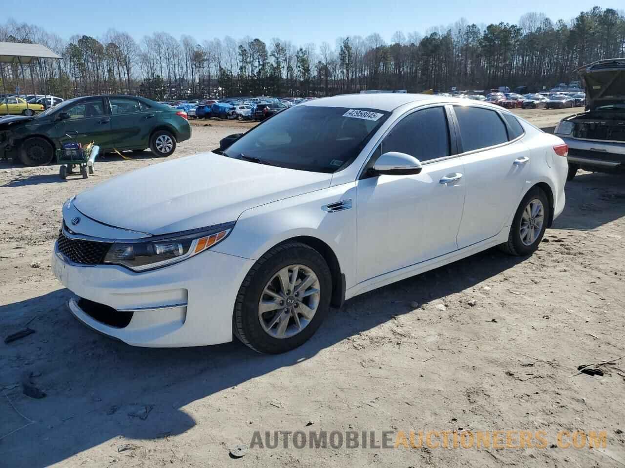 KNAGT4L3XG5071185 KIA OPTIMA 2016