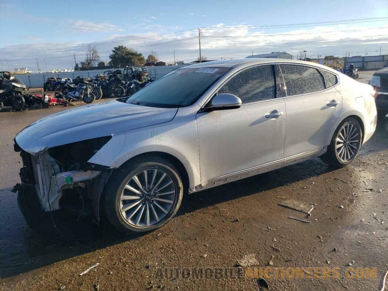 KNALB4J19H5050526 KIA CADENZA 2017