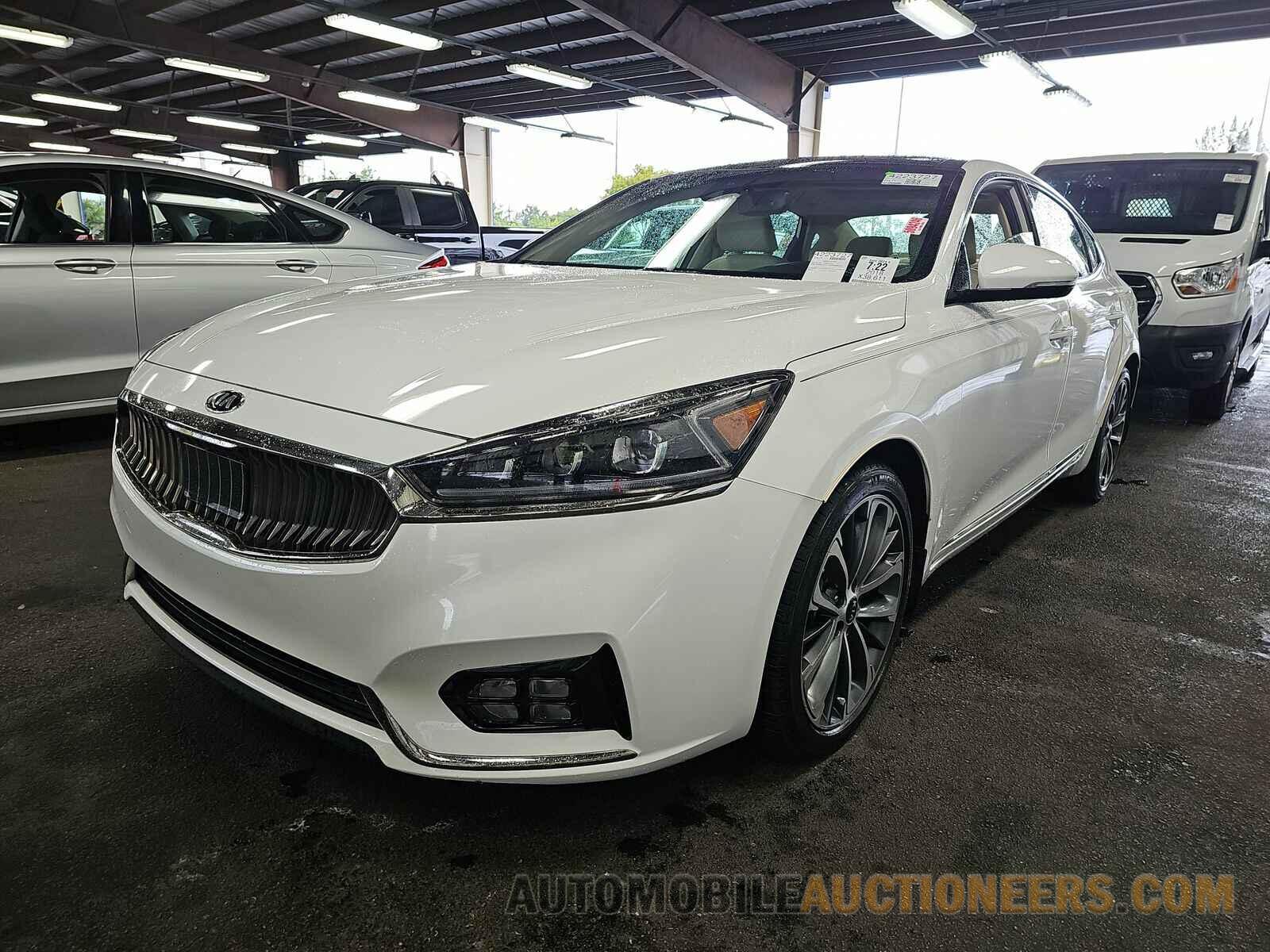 KNALC4J10J5098337 Kia Cadenza 2018