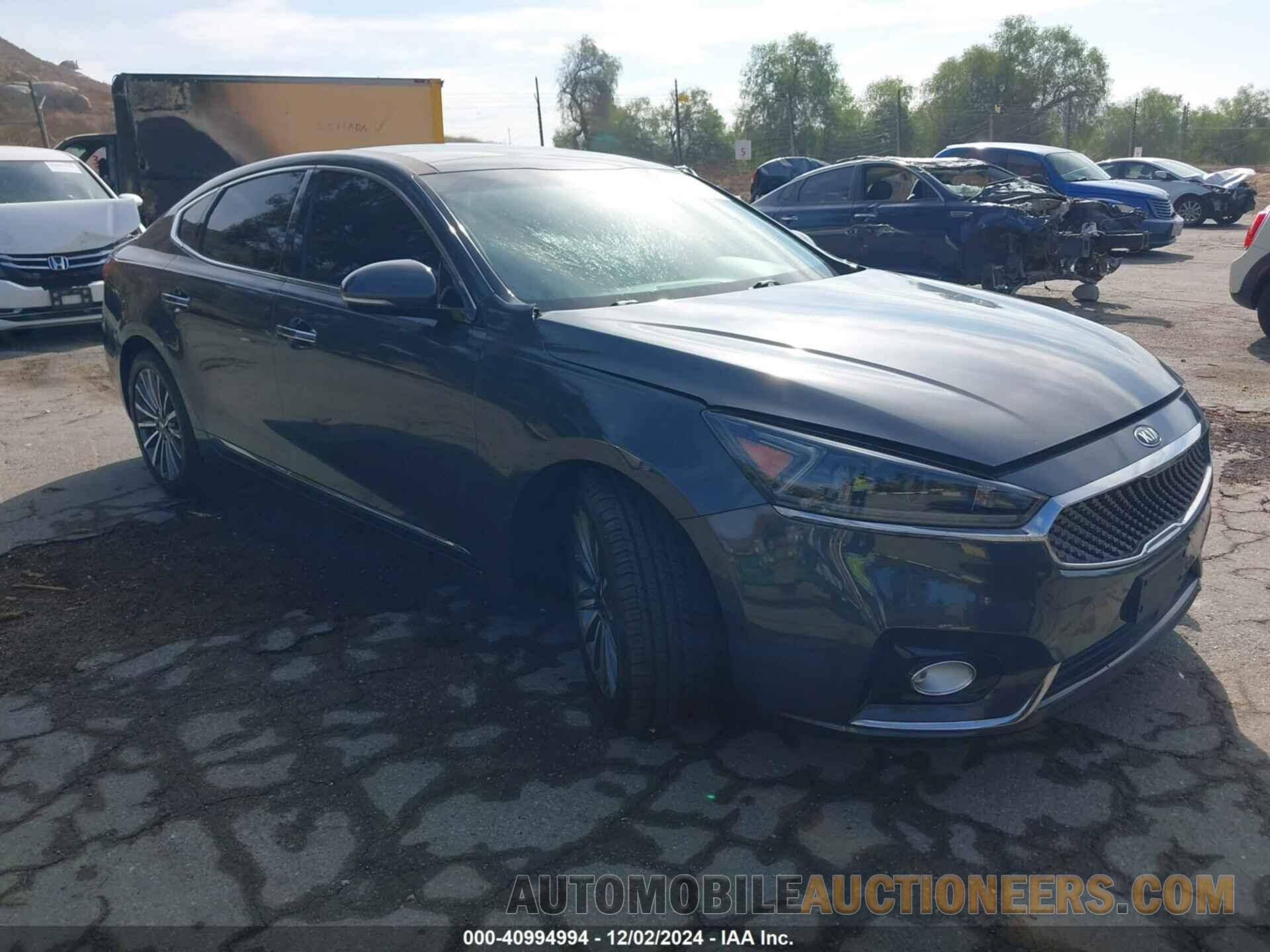 KNALC4J11J5099156 KIA CADENZA 2018