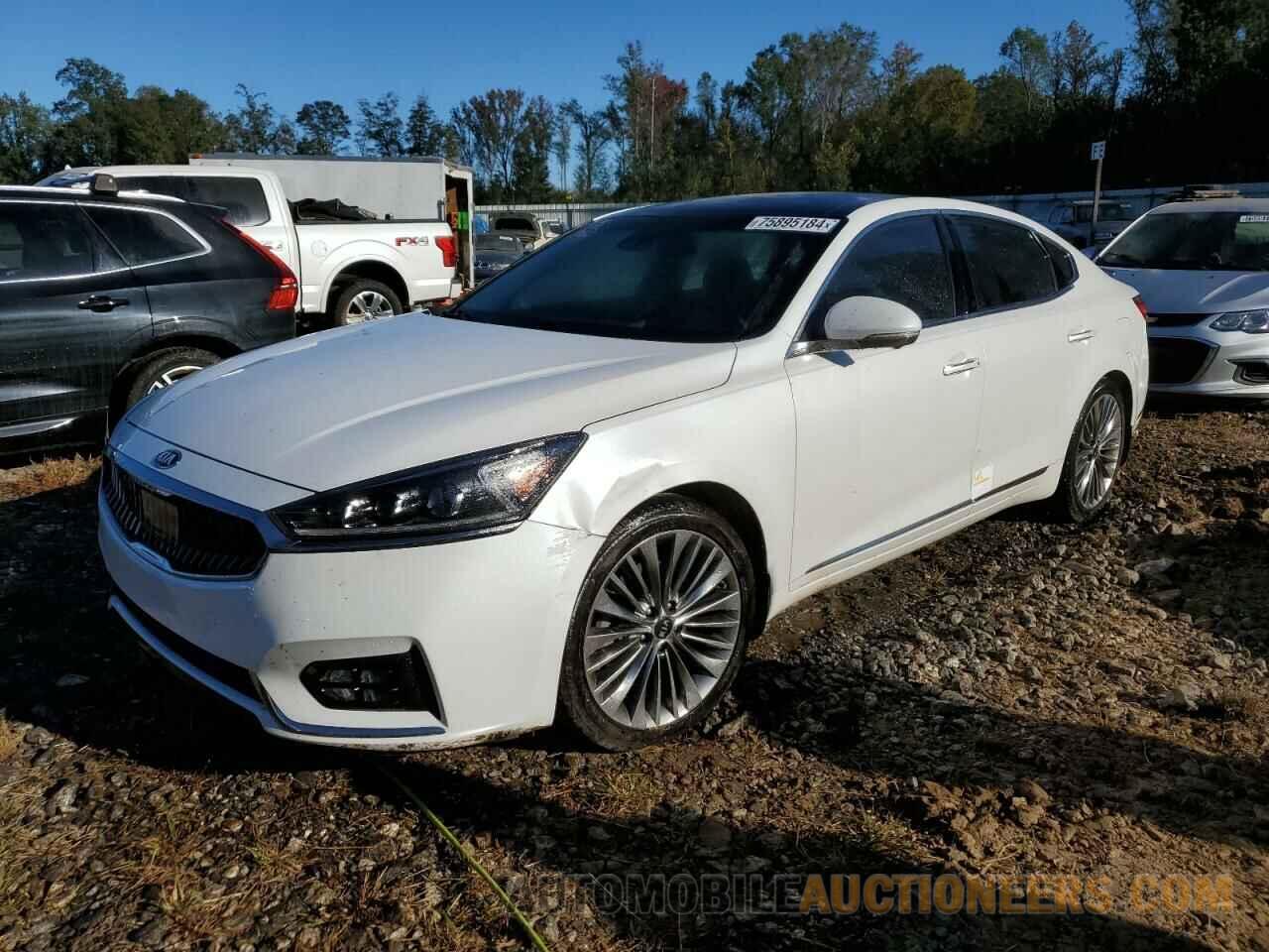 KNALC4J11J5101178 KIA CADENZA 2018