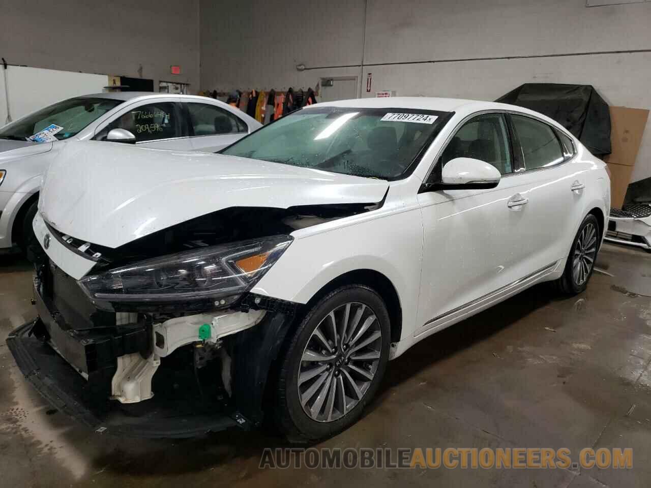 KNALC4J12H5080626 KIA CADENZA 2017