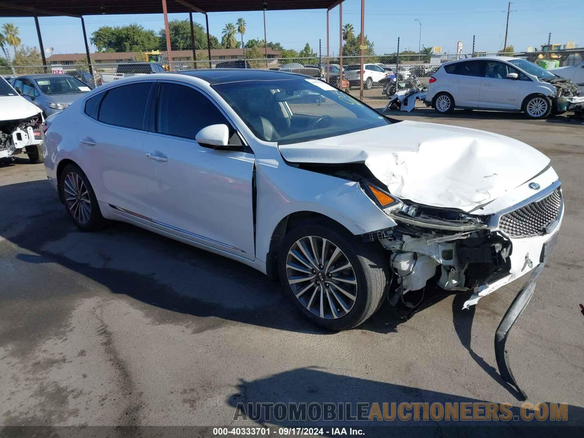 KNALC4J13H5057257 KIA CADENZA 2017