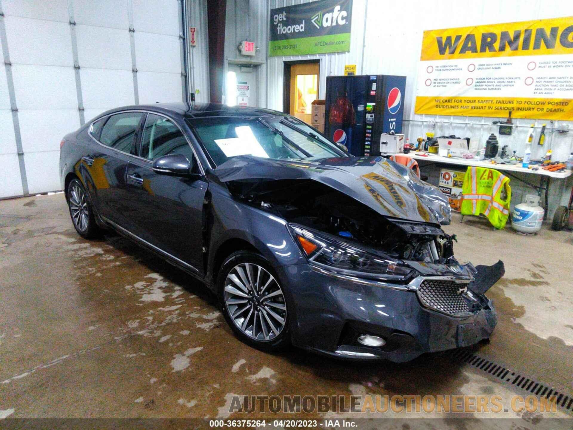 KNALC4J13J5127670 KIA CADENZA 2018