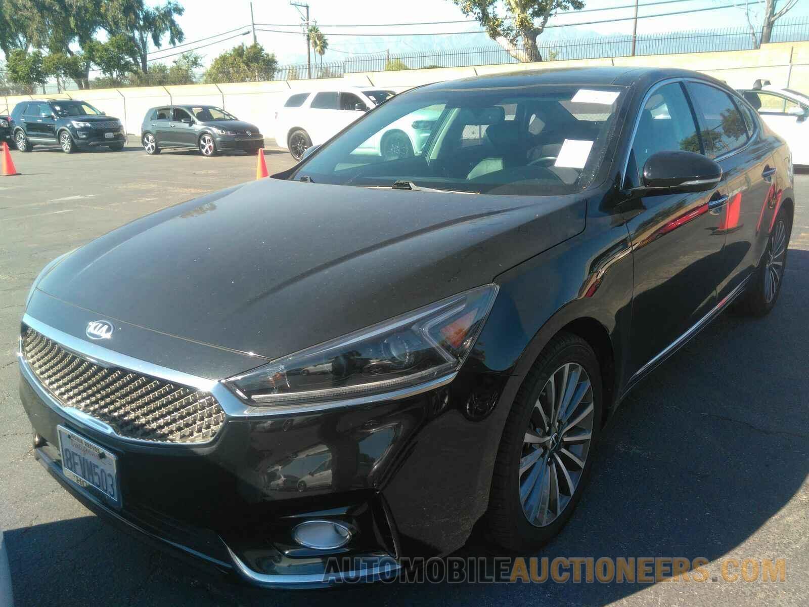 KNALC4J15J5119697 Kia Cadenza 2018