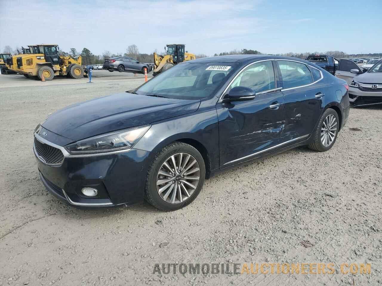 KNALC4J16H5042090 KIA CADENZA 2017