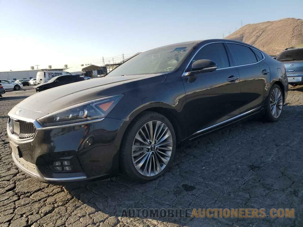 KNALC4J16H5058242 KIA CADENZA 2017