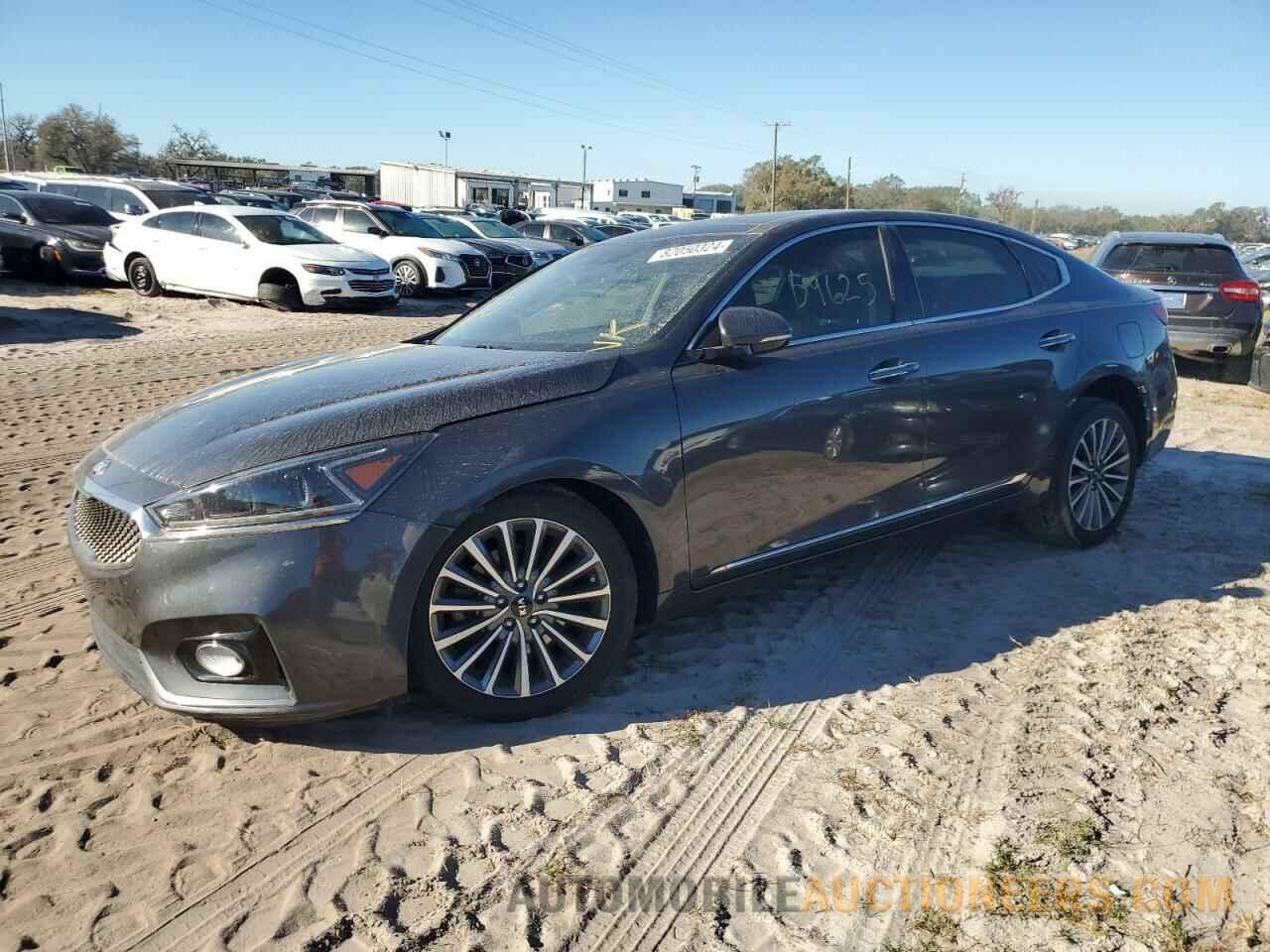 KNALC4J16H5084002 KIA CADENZA 2017