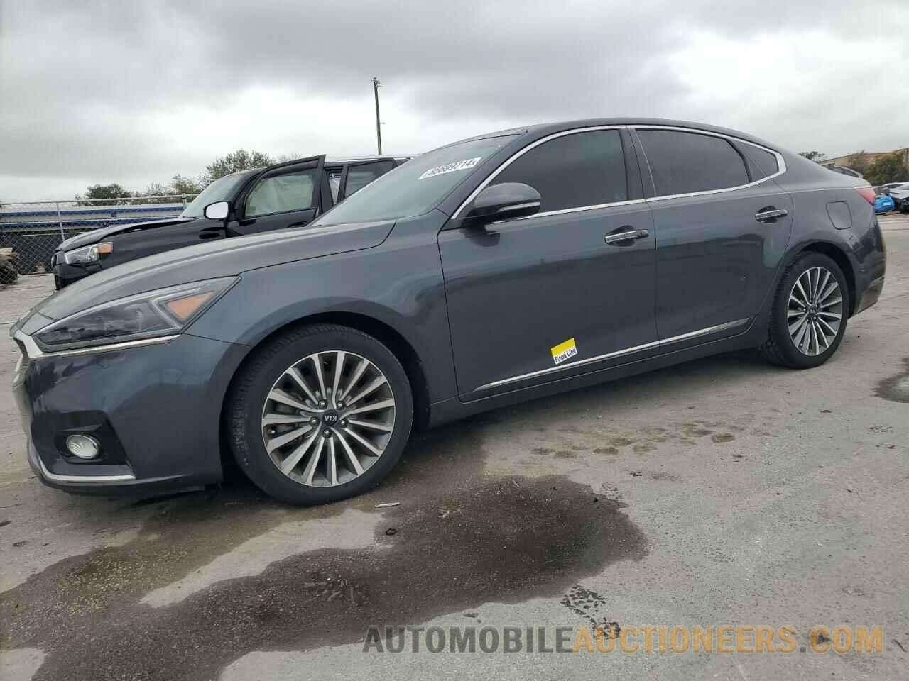 KNALC4J18H5089976 KIA CADENZA 2017