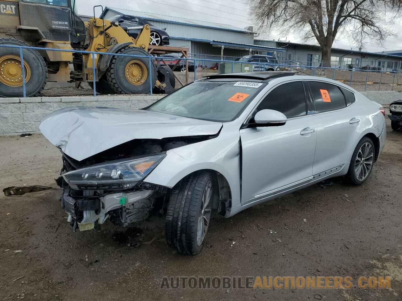 KNALC4J19H5069218 KIA CADENZA 2017