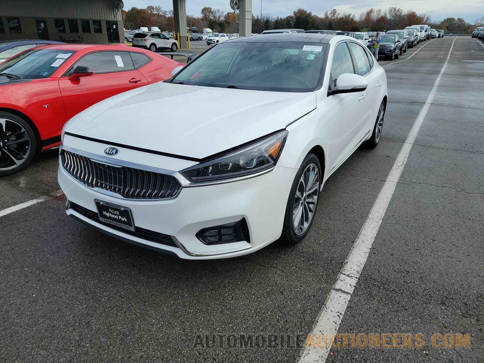 KNALC4J19K5167883 Kia Cadenza 2019