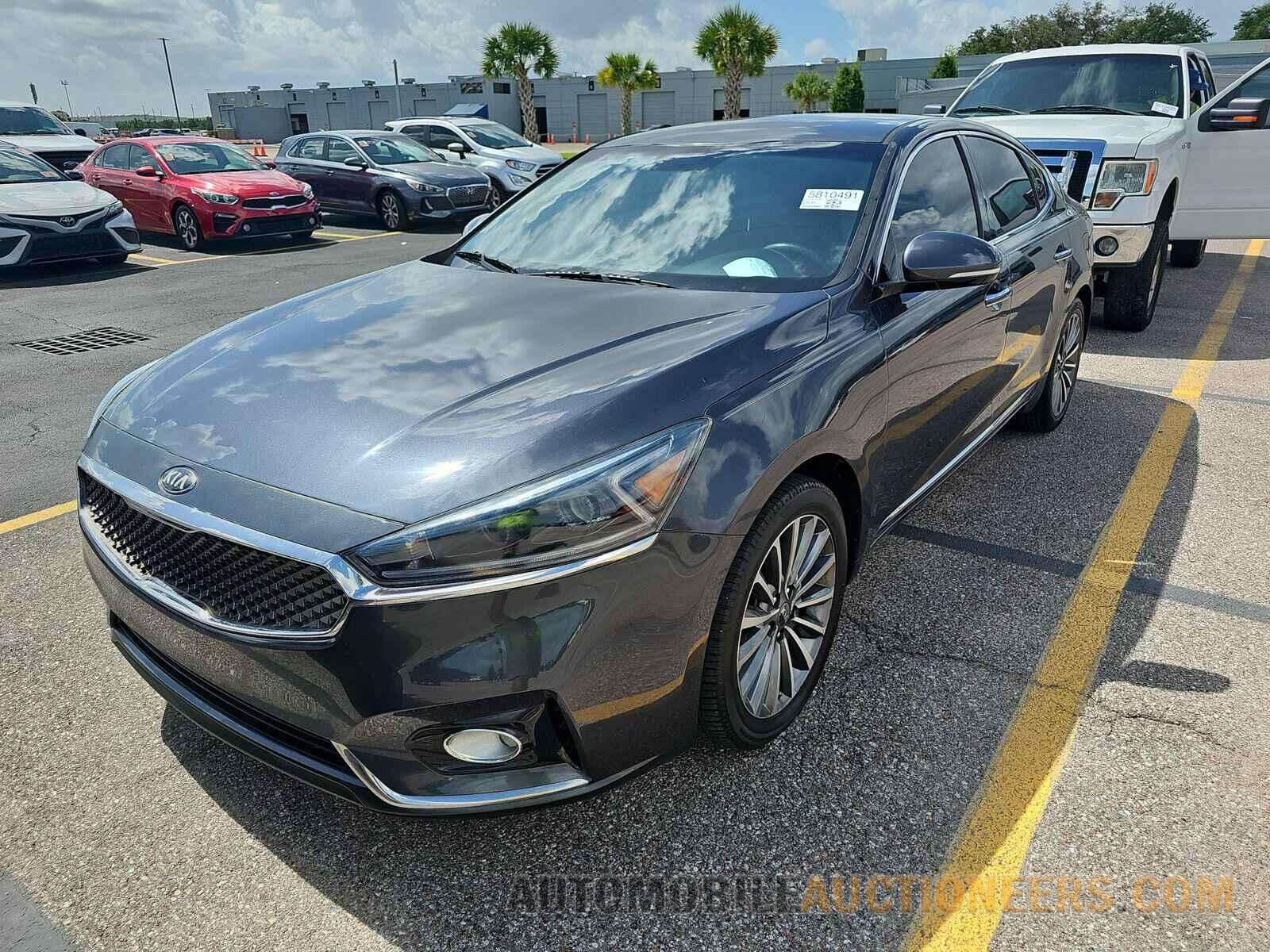 KNALC4J1XH5062696 Kia Cadenza 2017