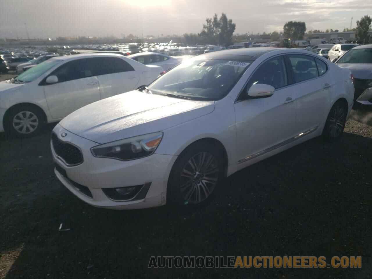 KNALN4D77G5218797 KIA CADENZA 2016