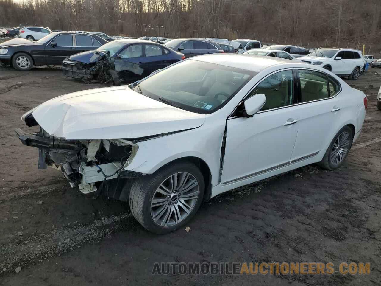 KNALN4D7XG5215263 KIA CADENZA 2016