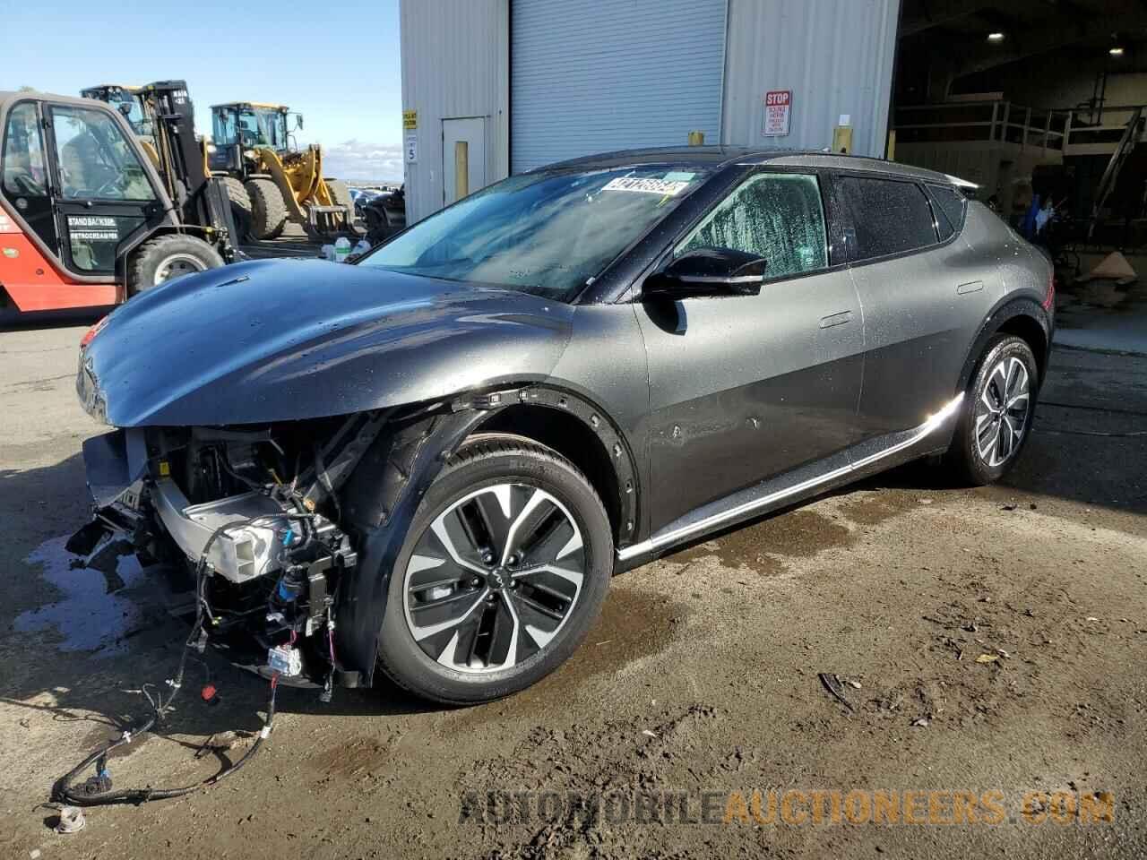 KNDC34LA0P5602233 KIA EV6 LIGHT 2023