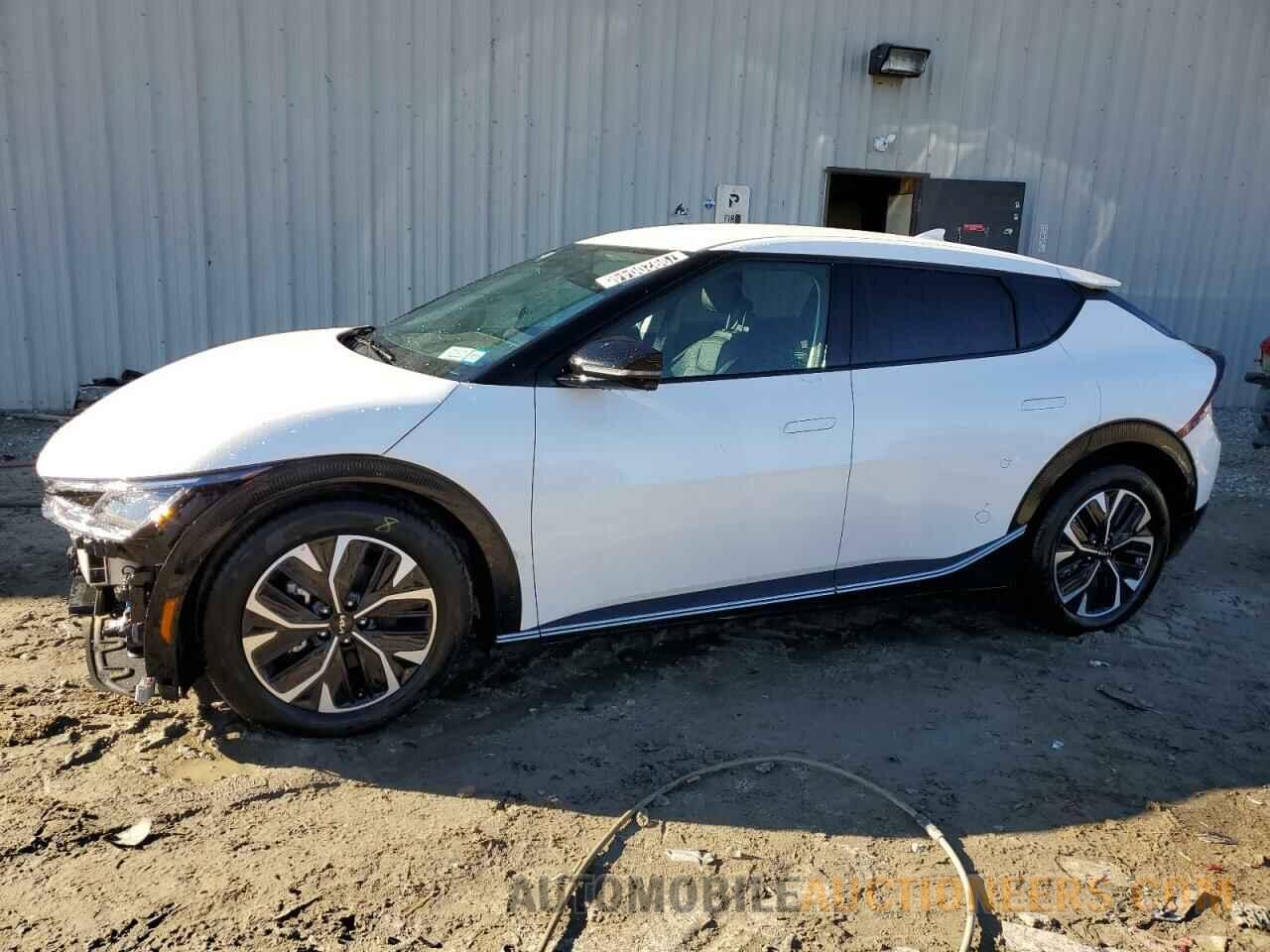 KNDC34LA4R5214537 KIA EV6 LIGHT 2024