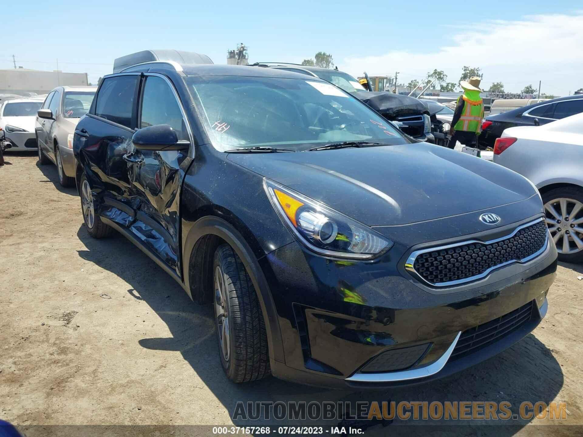 KNDCB3LC0K5301677 KIA NIRO 2019