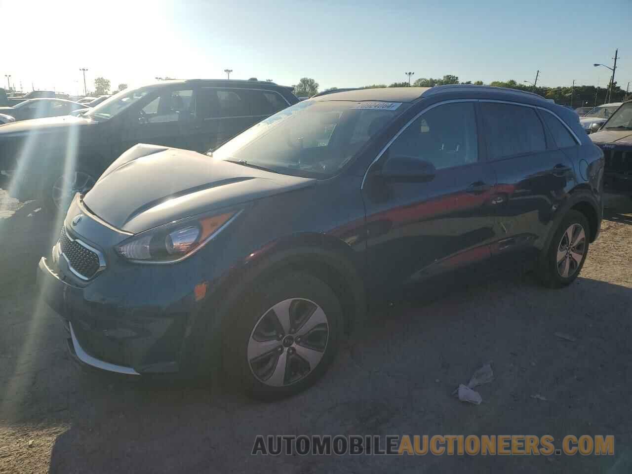 KNDCB3LC1K5305267 KIA NIRO 2019