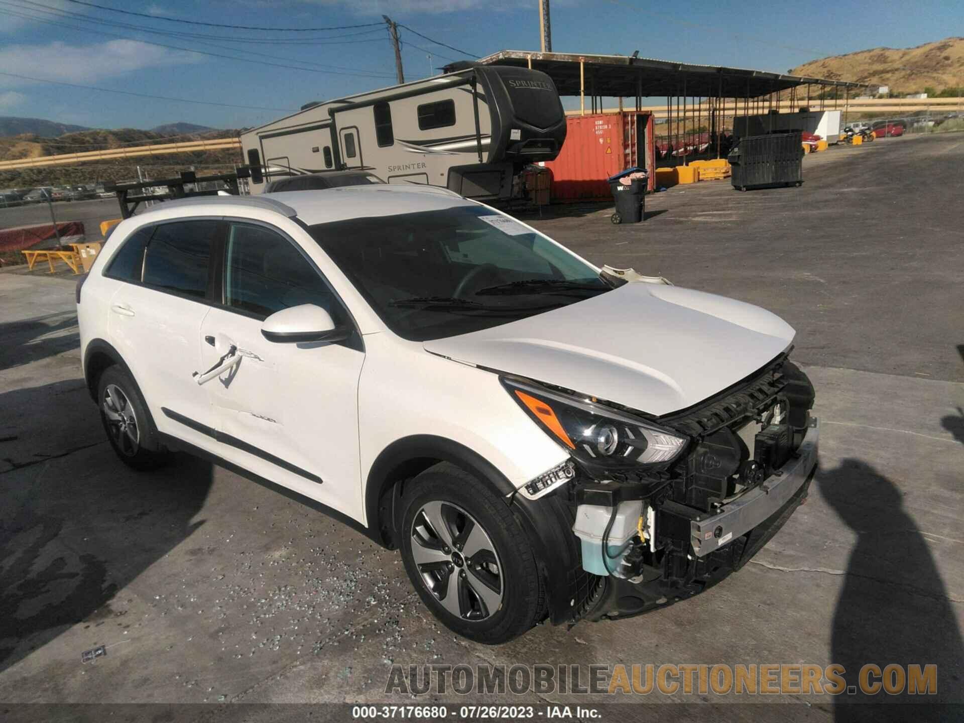 KNDCB3LC2M5470182 KIA NIRO 2021