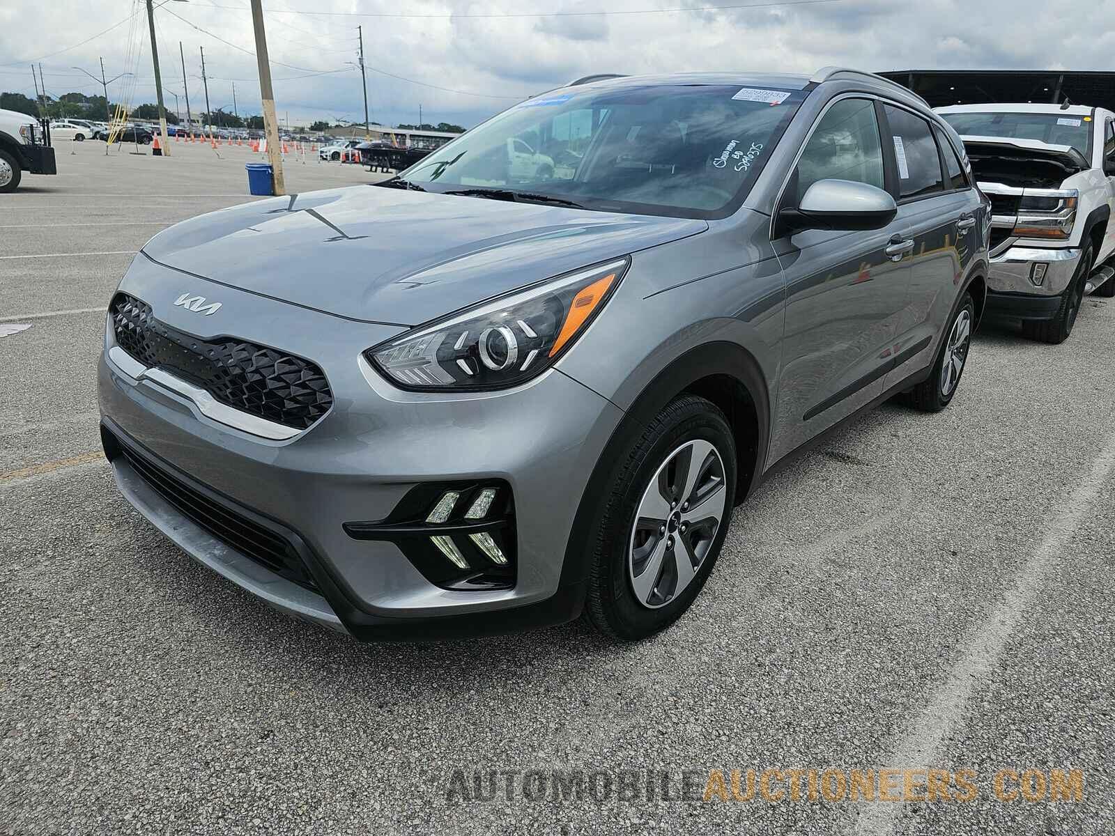 KNDCB3LC2N5509354 Kia Niro 2022