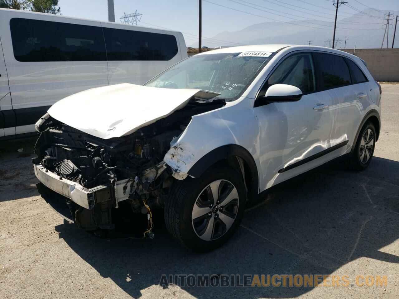 KNDCB3LC3H5045205 KIA NIRO 2017