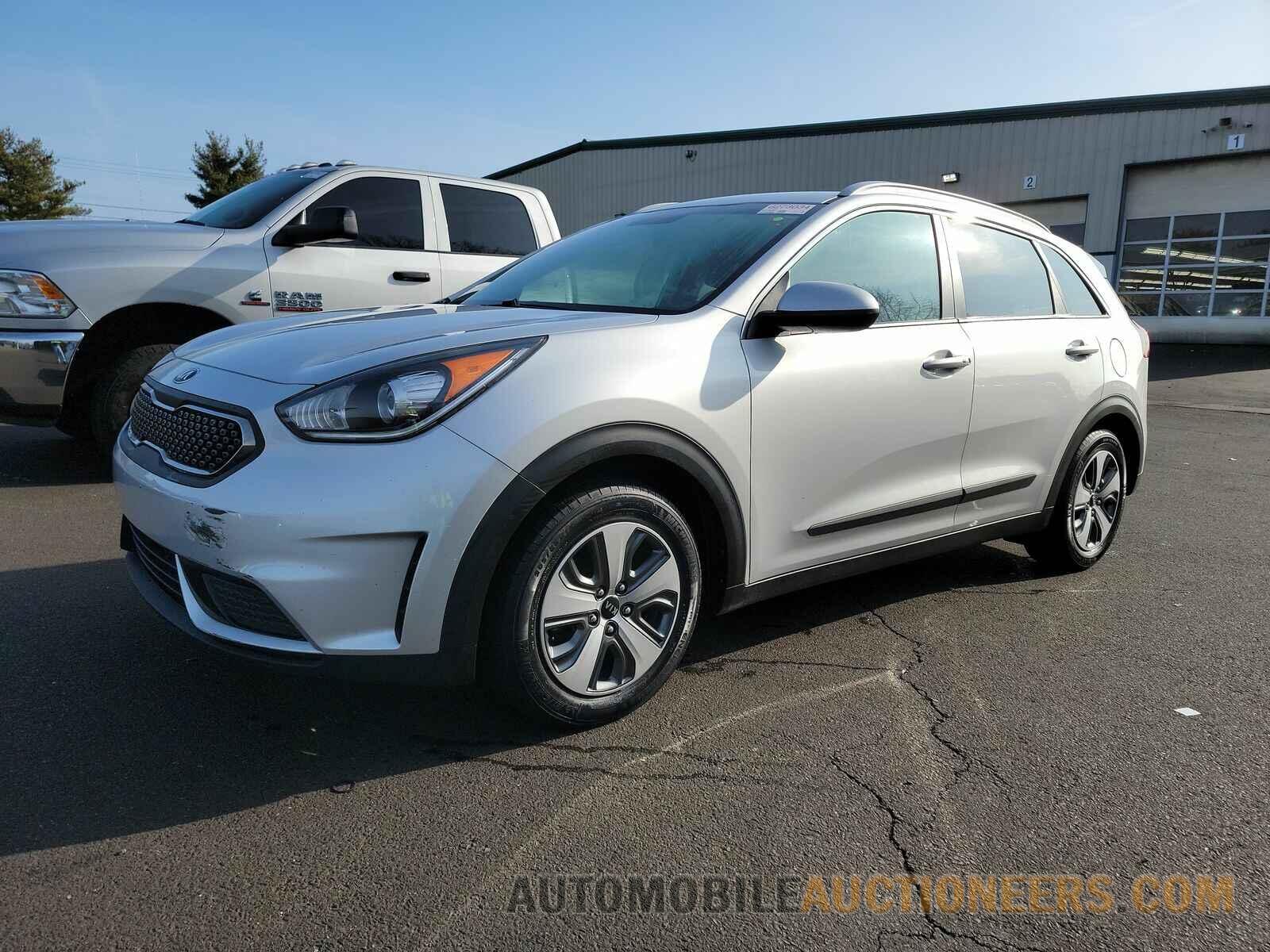 KNDCB3LC3J5205976 Kia Niro 2018