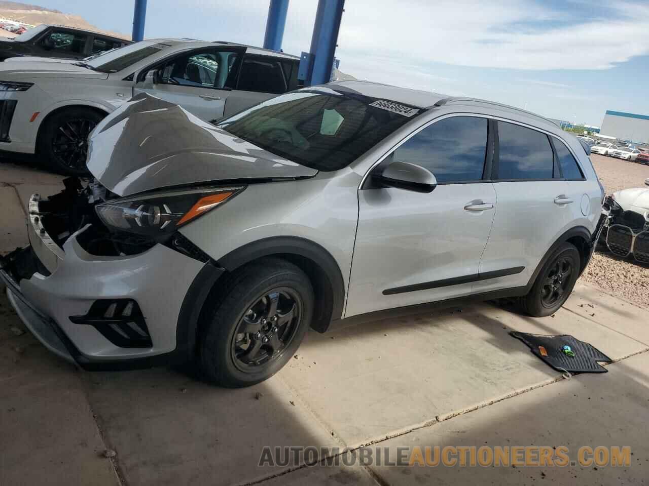 KNDCB3LC3L5369246 KIA NIRO 2020