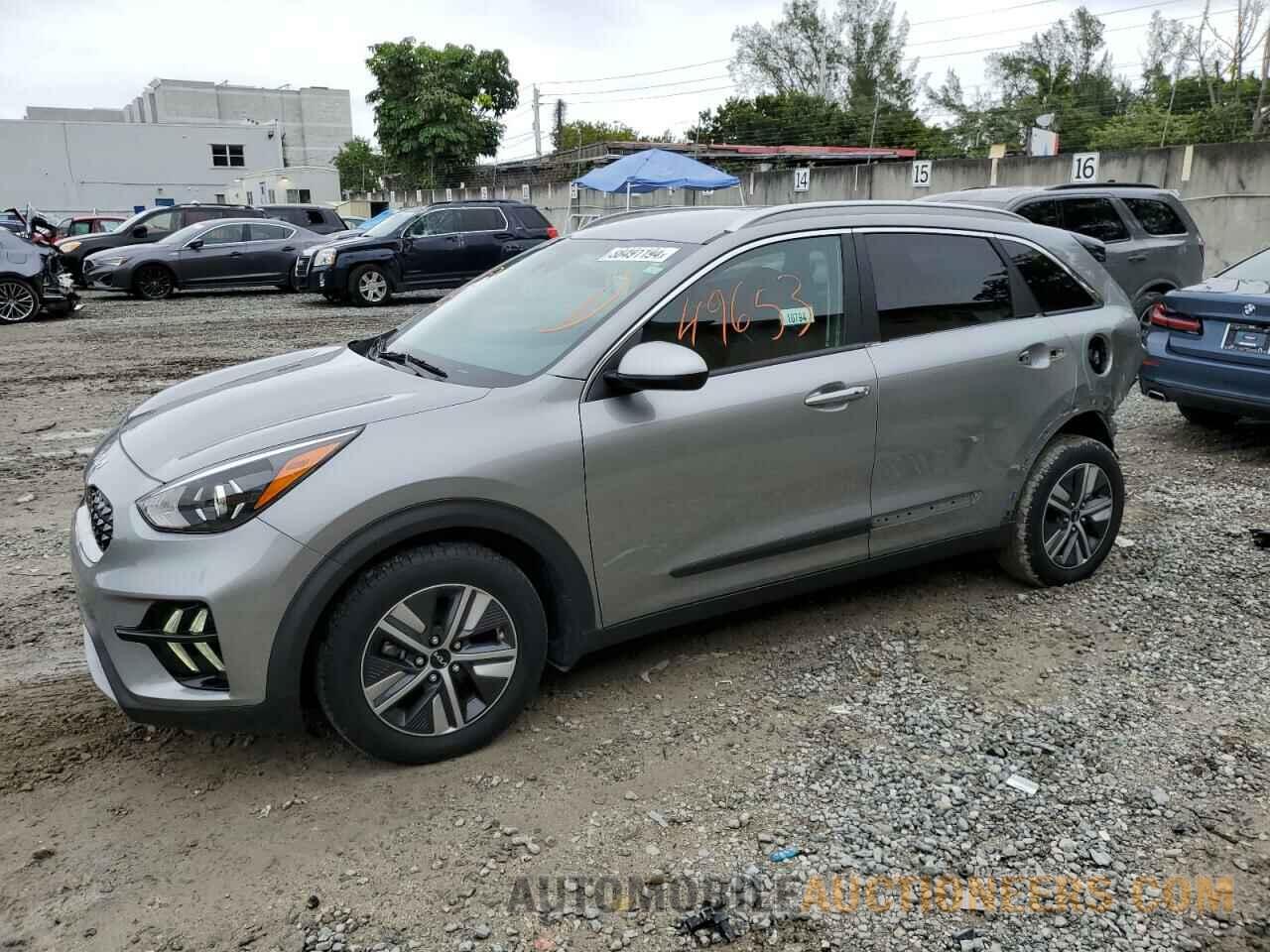 KNDCB3LC4N5505869 KIA NIRO 2022