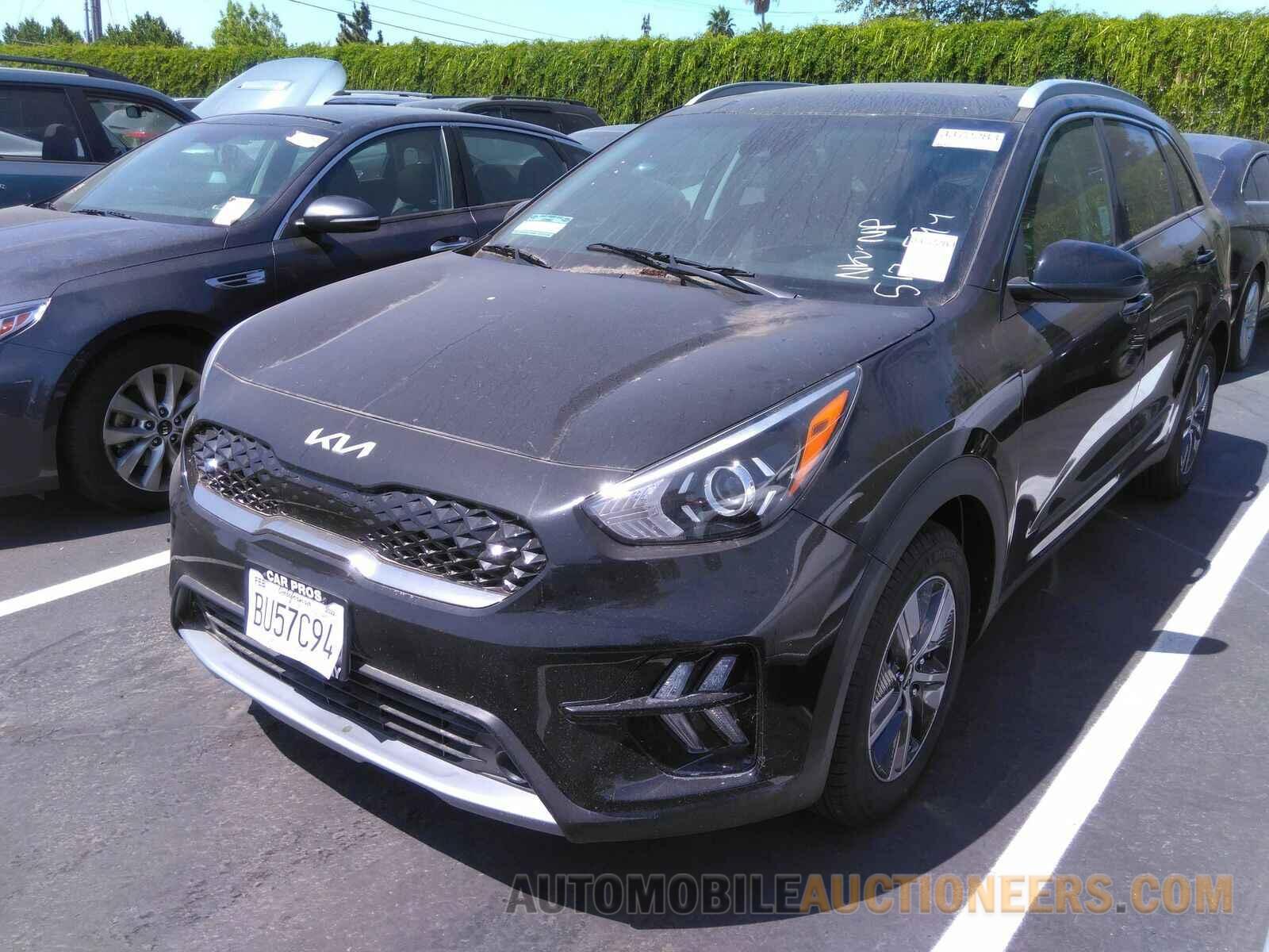 KNDCB3LC4N5512594 Kia Niro 2022