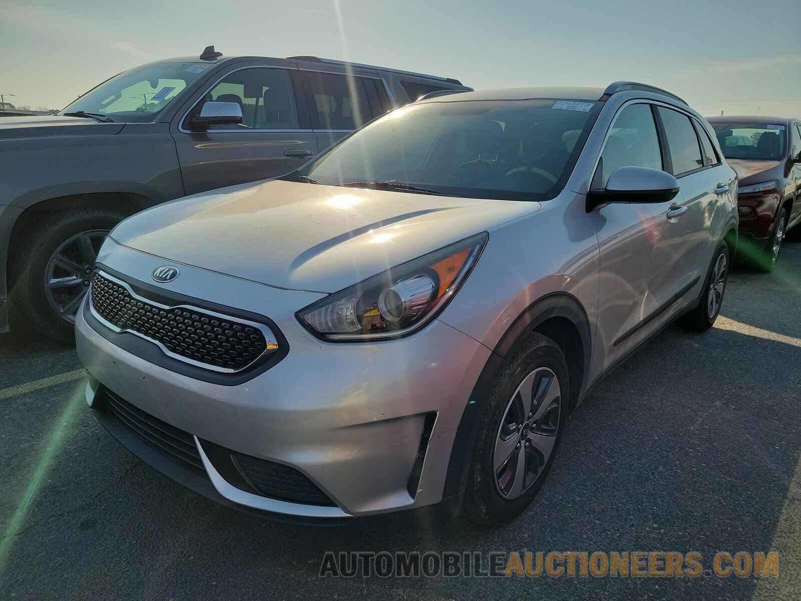 KNDCB3LC5K5217077 Kia Niro 2019