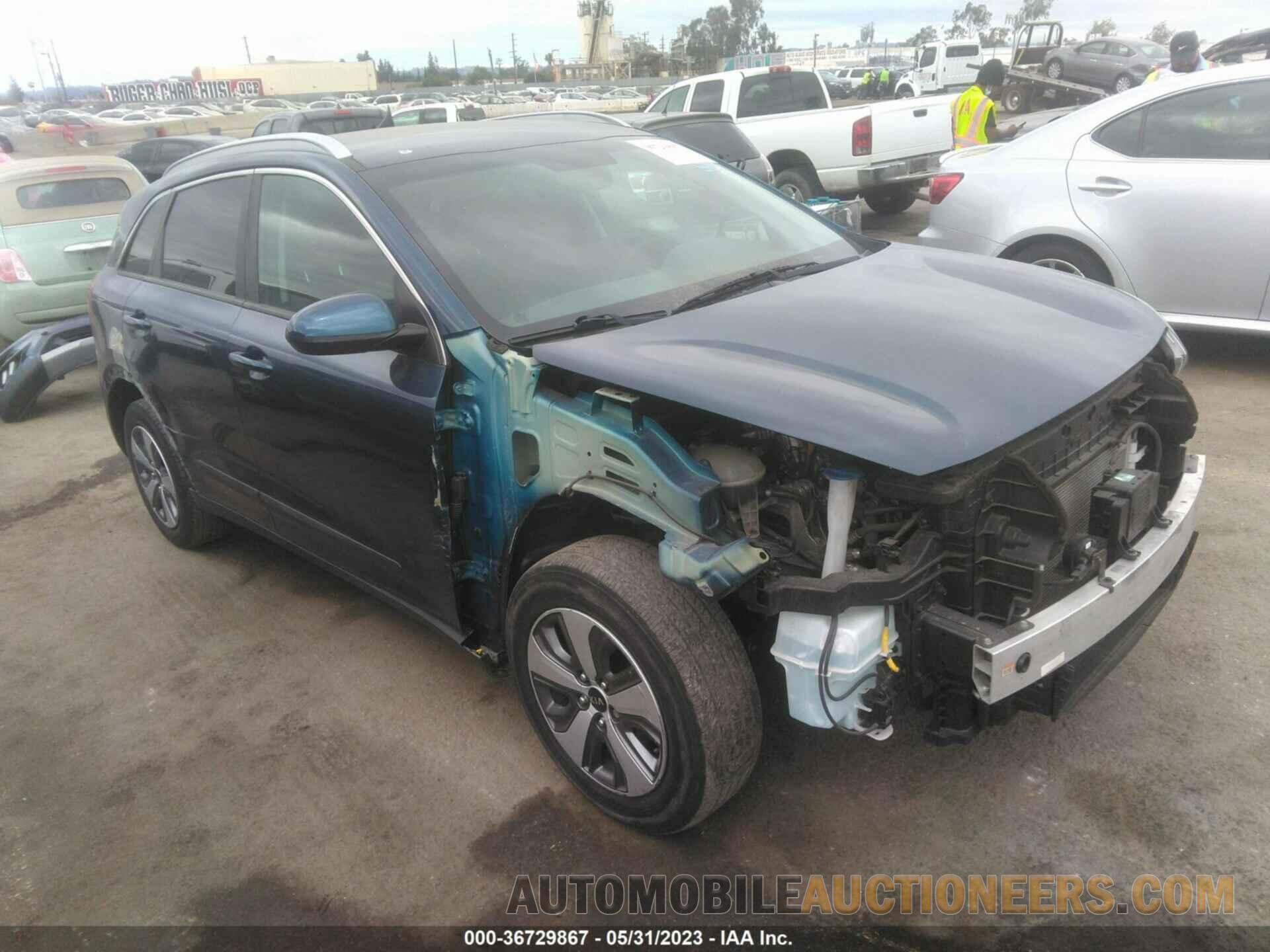 KNDCB3LC5L5368440 KIA NIRO 2020