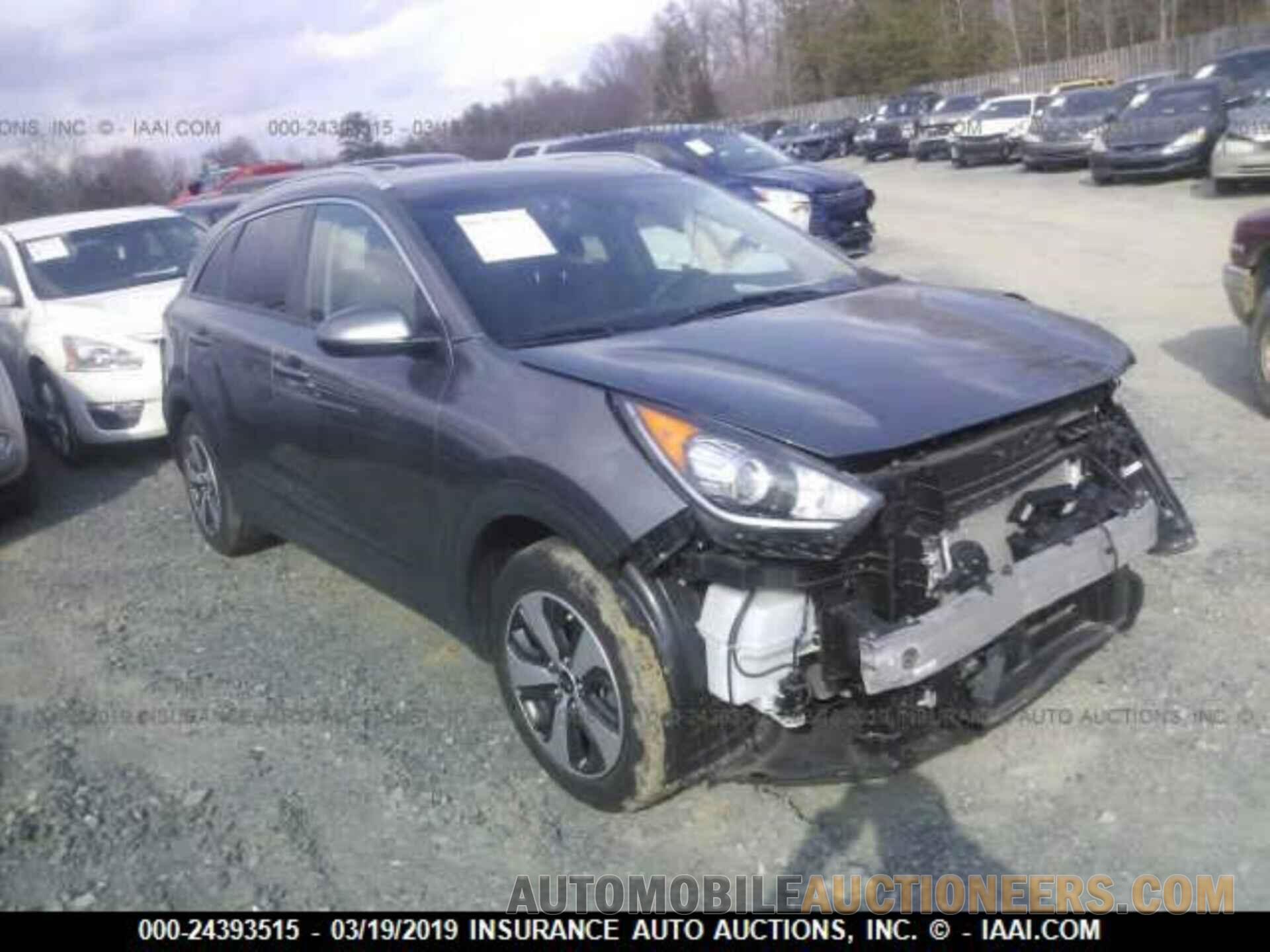 KNDCB3LC6H5065450 KIA NIRO 2017