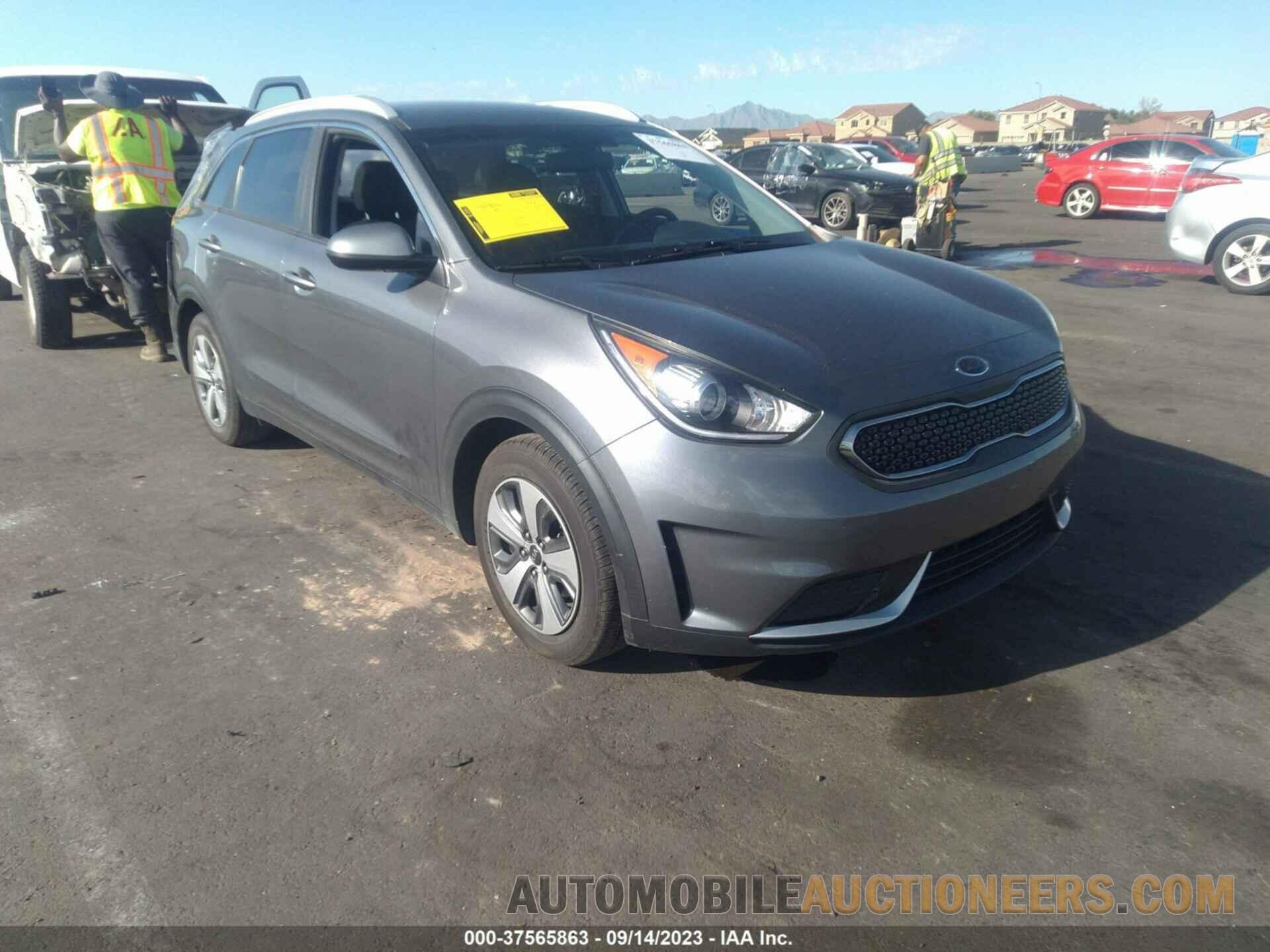 KNDCB3LC6J5161455 KIA NIRO 2018