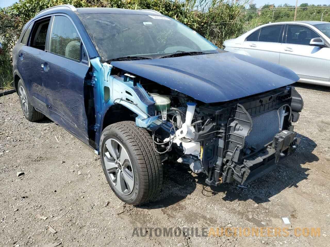 KNDCB3LC6L5396392 KIA NIRO 2020