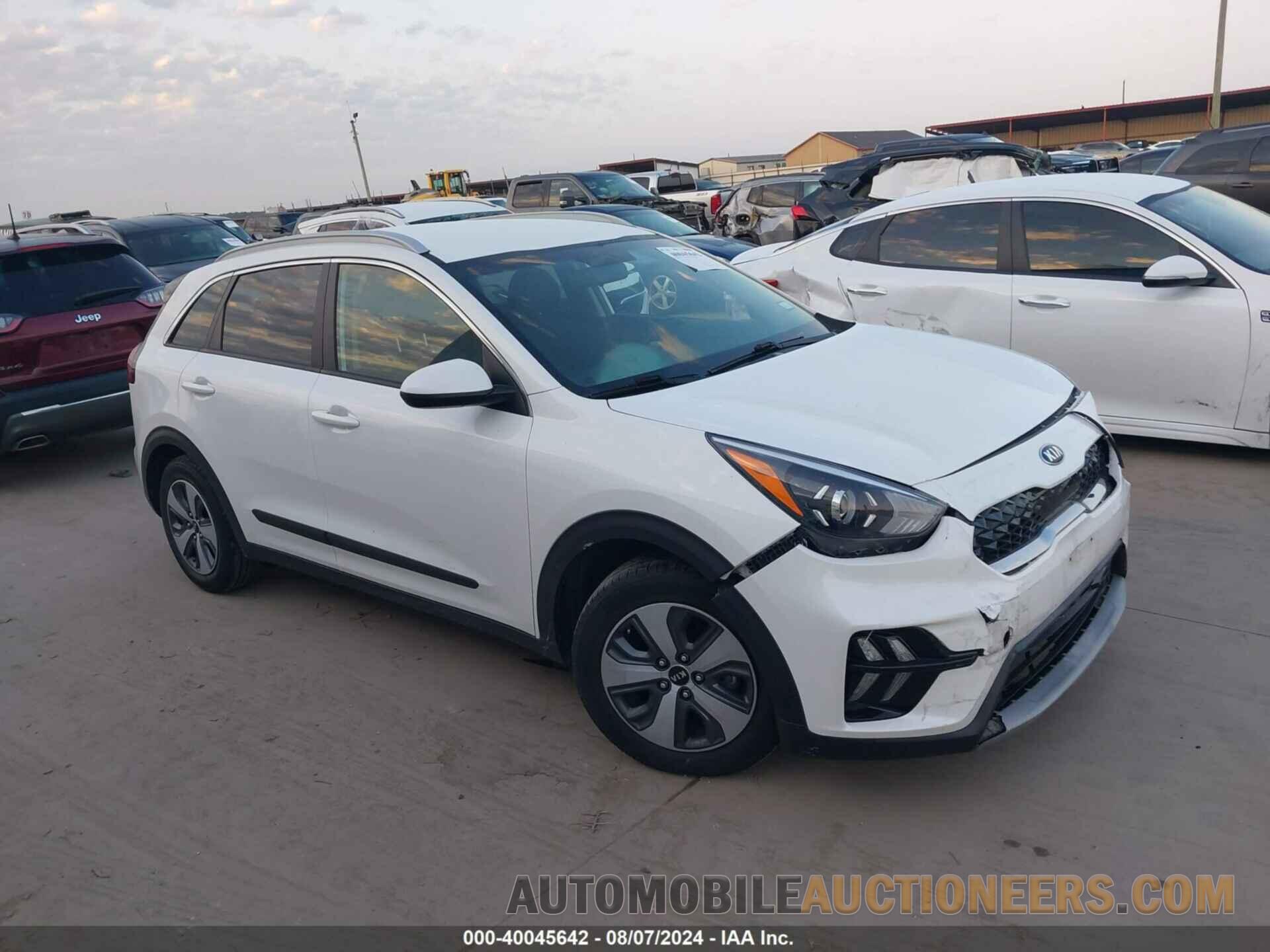 KNDCB3LC6L5420402 KIA NIRO 2020